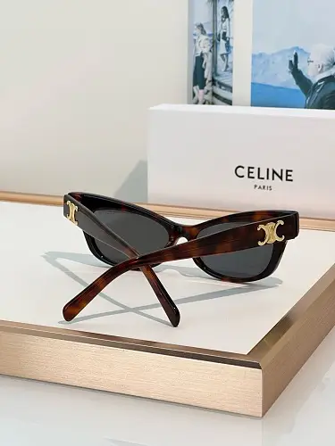 CELINE