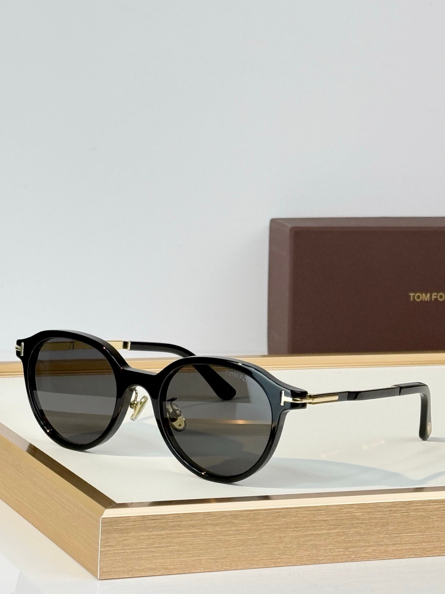 Tom Ford* Mod：FT1234-D SIZE: 51口22-145