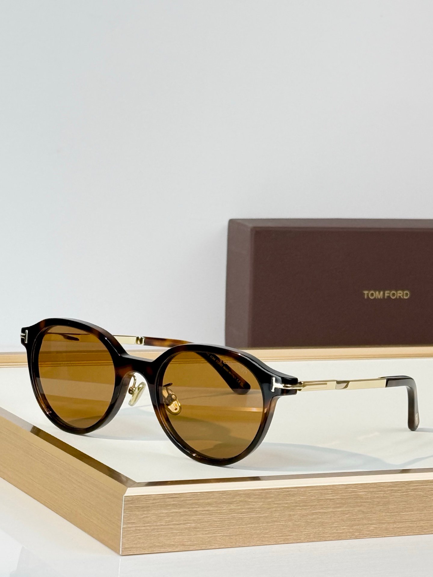 Tom Ford* Mod：FT1234-D SIZE: 51口22-145