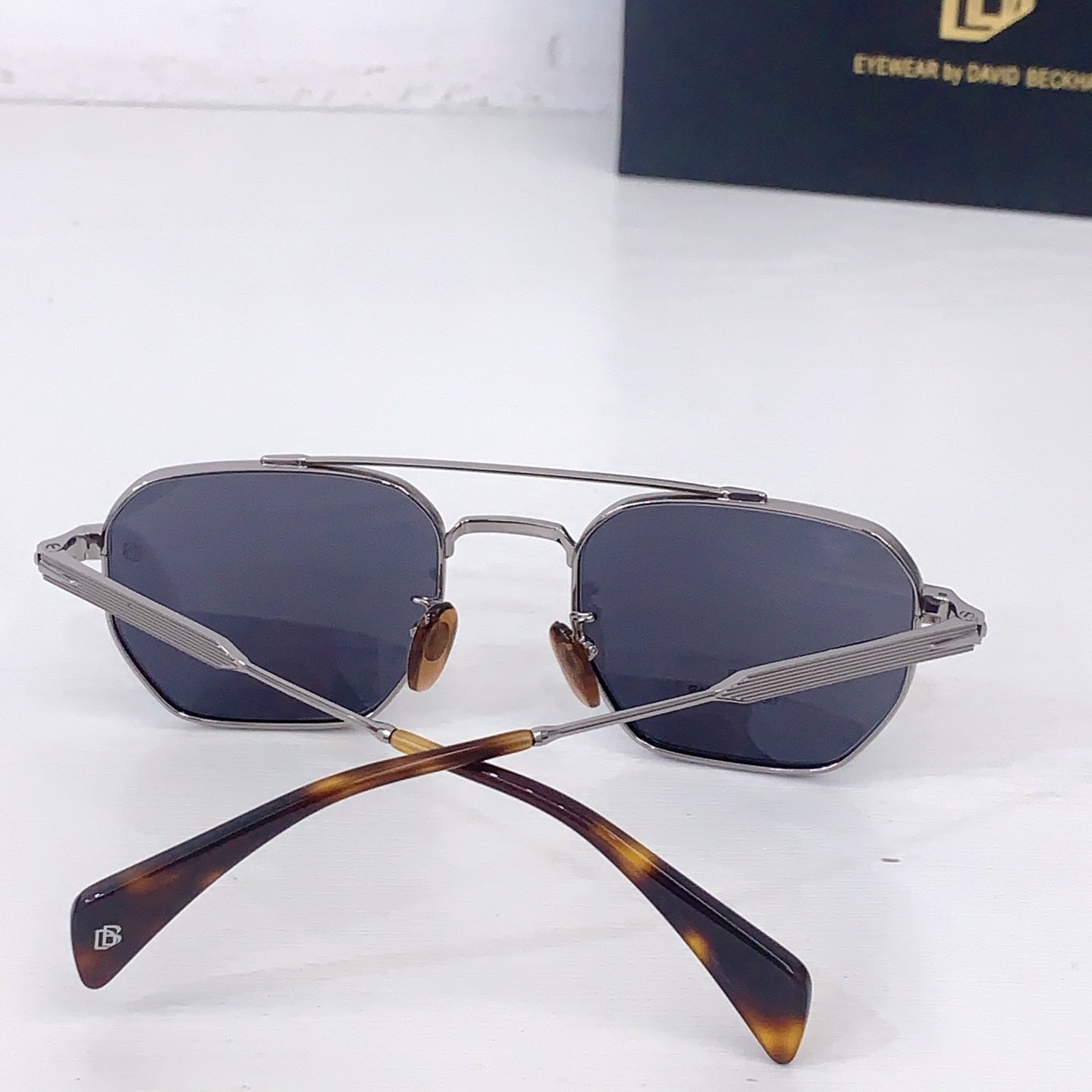 DAVID BECKHA*  MODEL：DB 1229/S SIZE：52口21-145