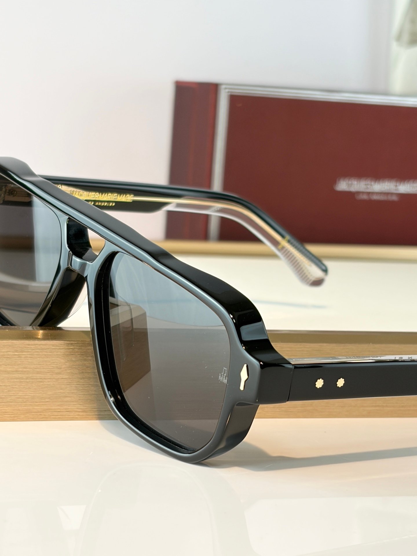 JACQUES MARIE MAGE MODEL：EVANS SIZE:55-17