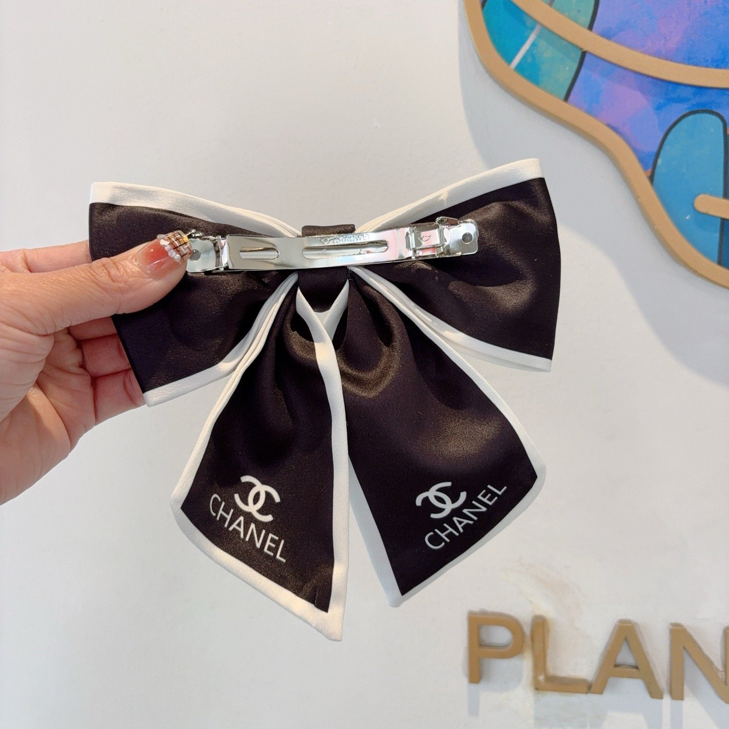 chanel1