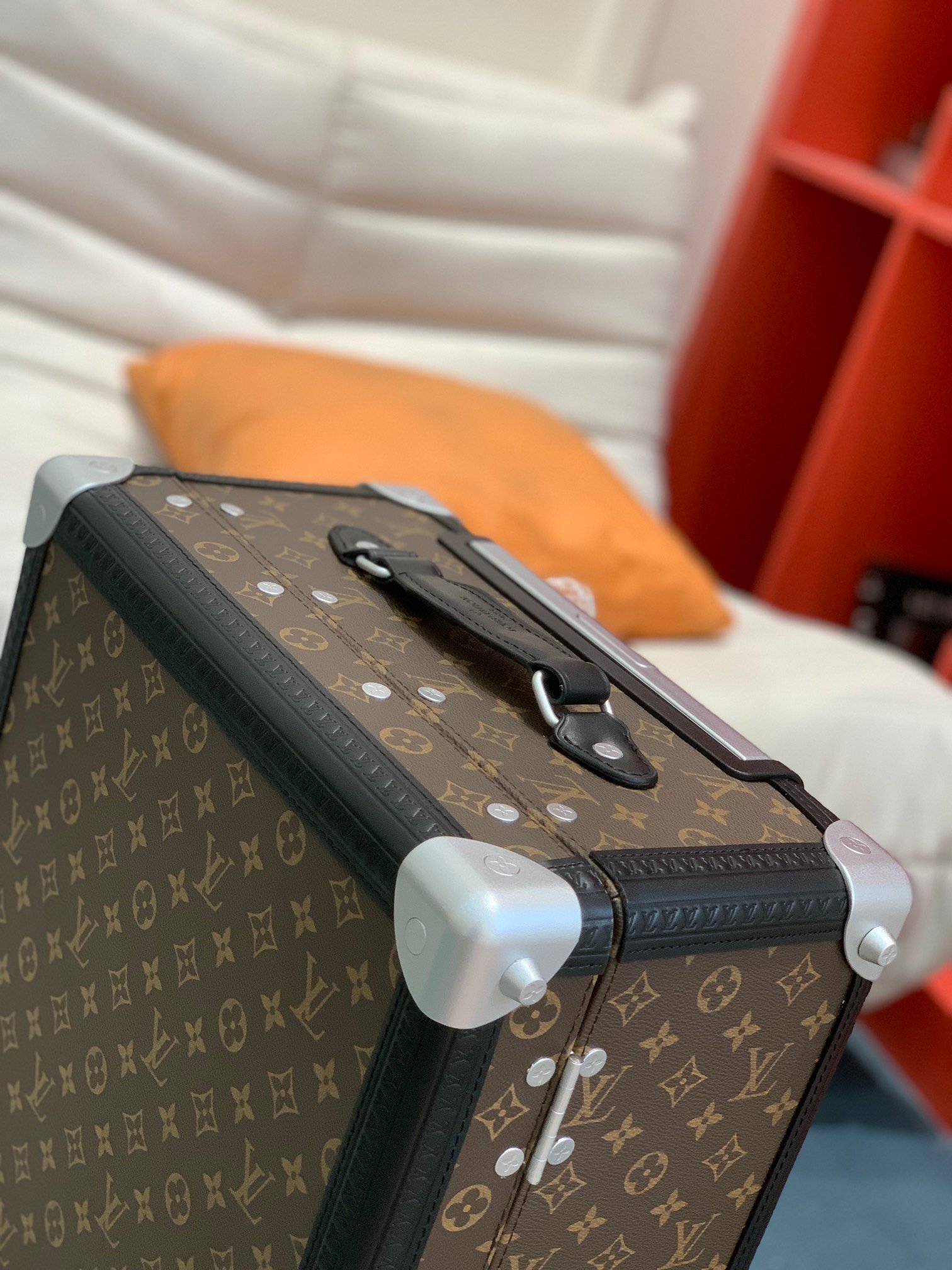 lv2
