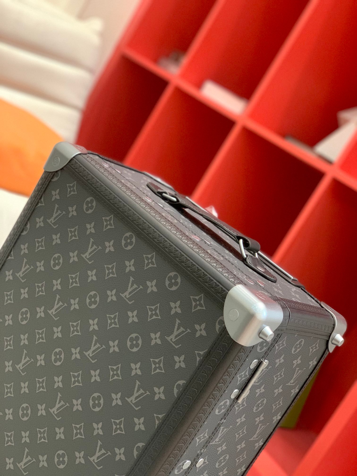 lv2