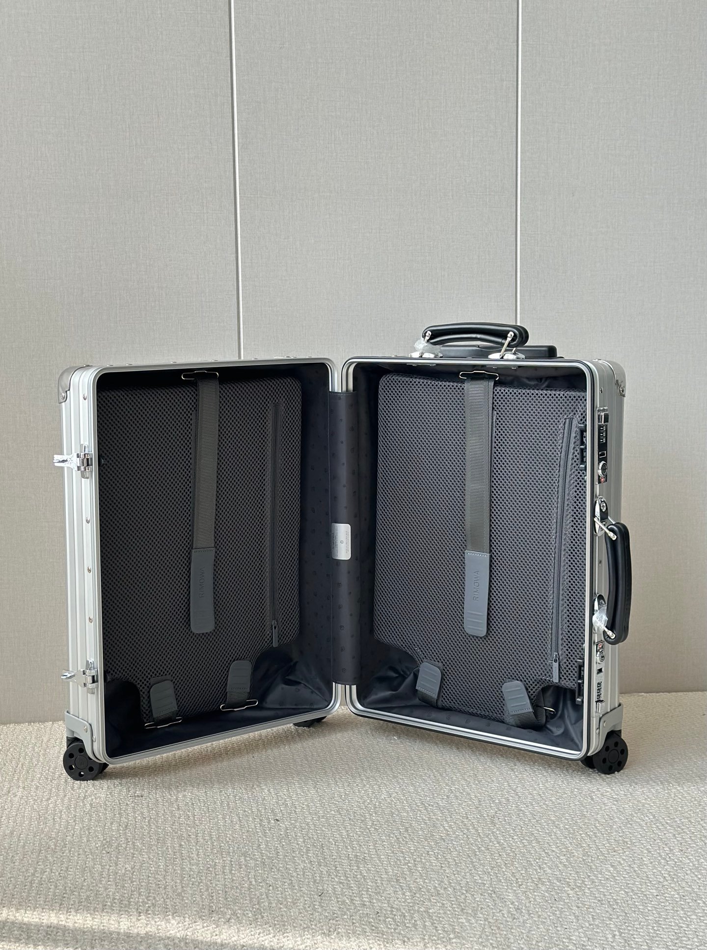 rimova2