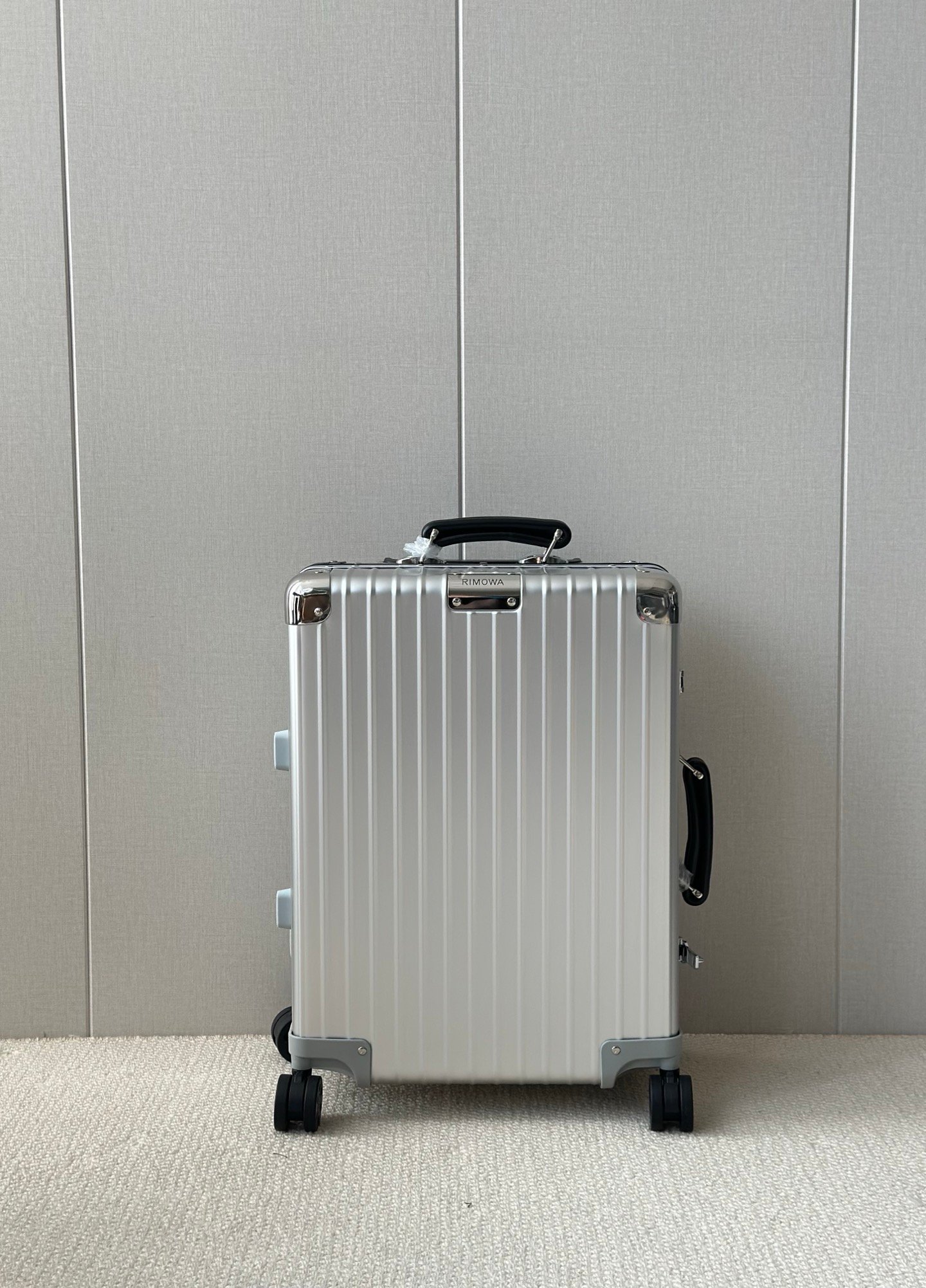 rimova2