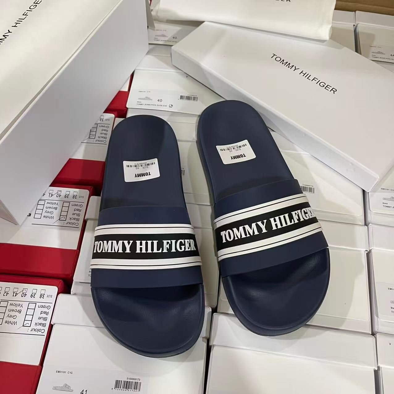 SLIP-ONS TH