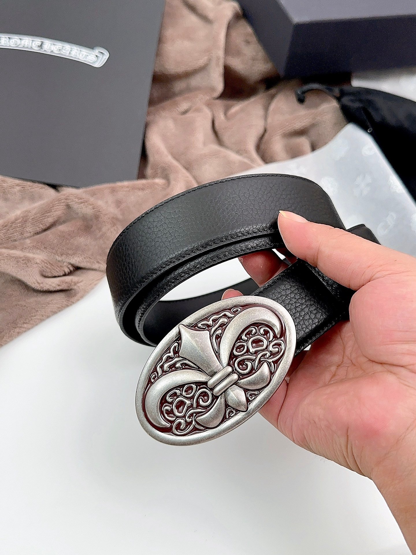 CHROME HEARTS