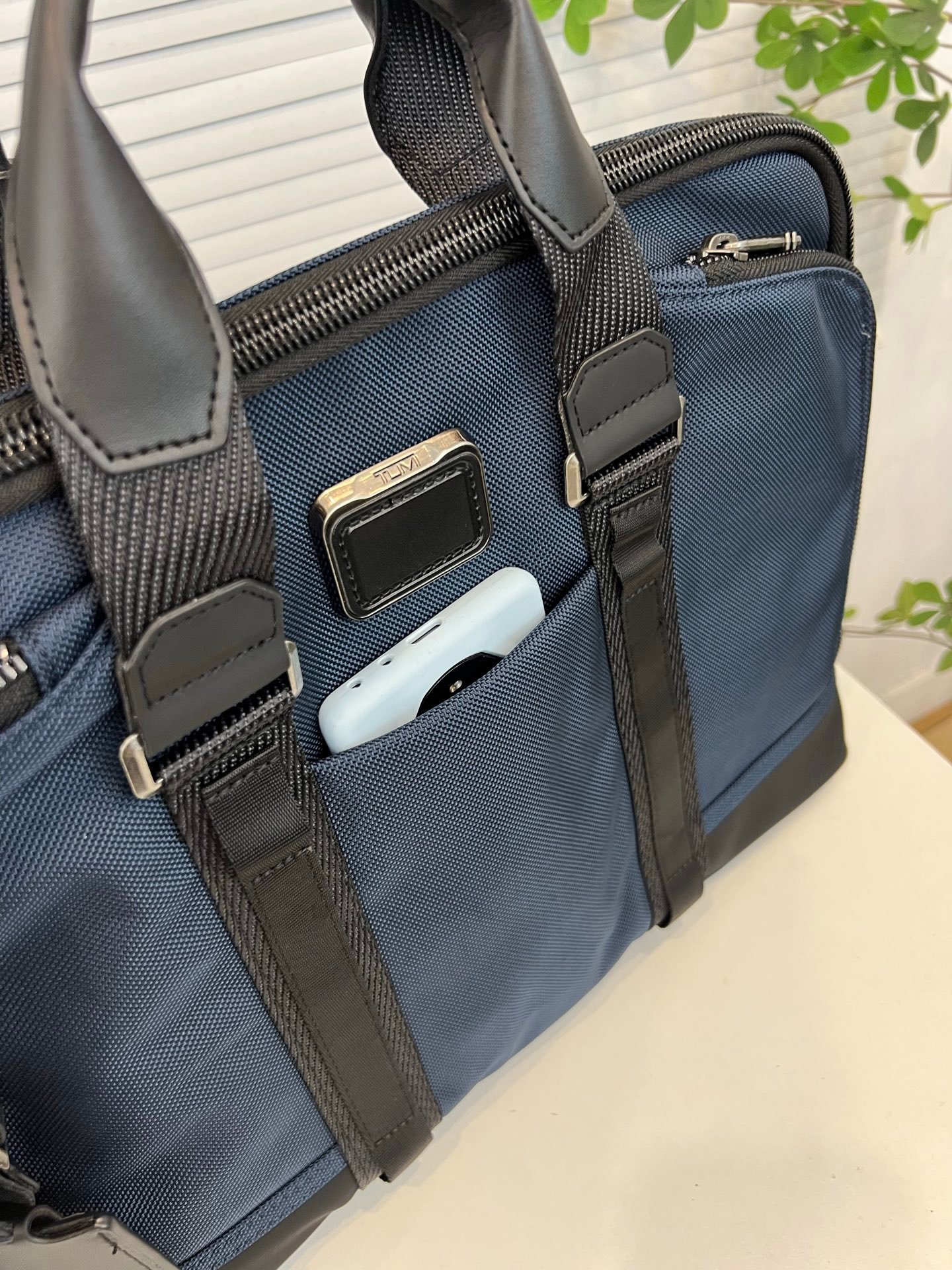 TUMI