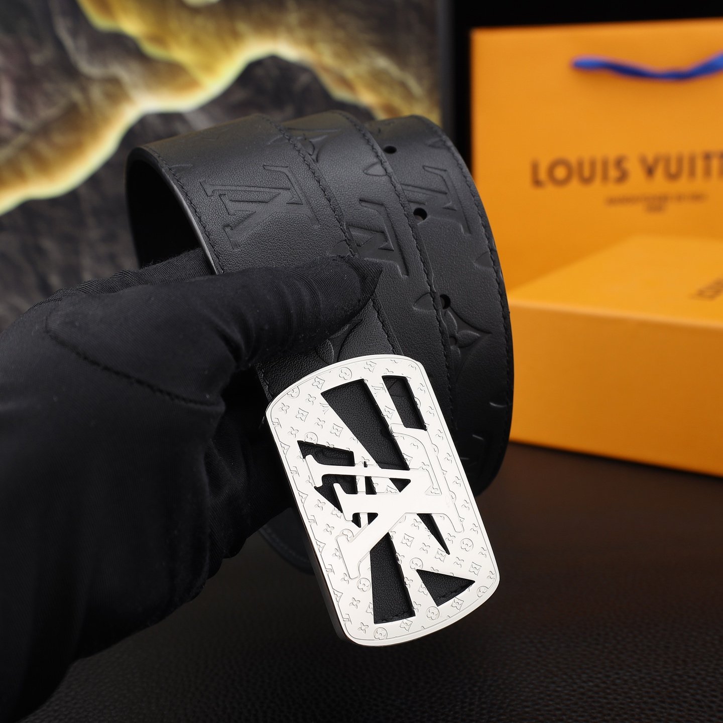 LV