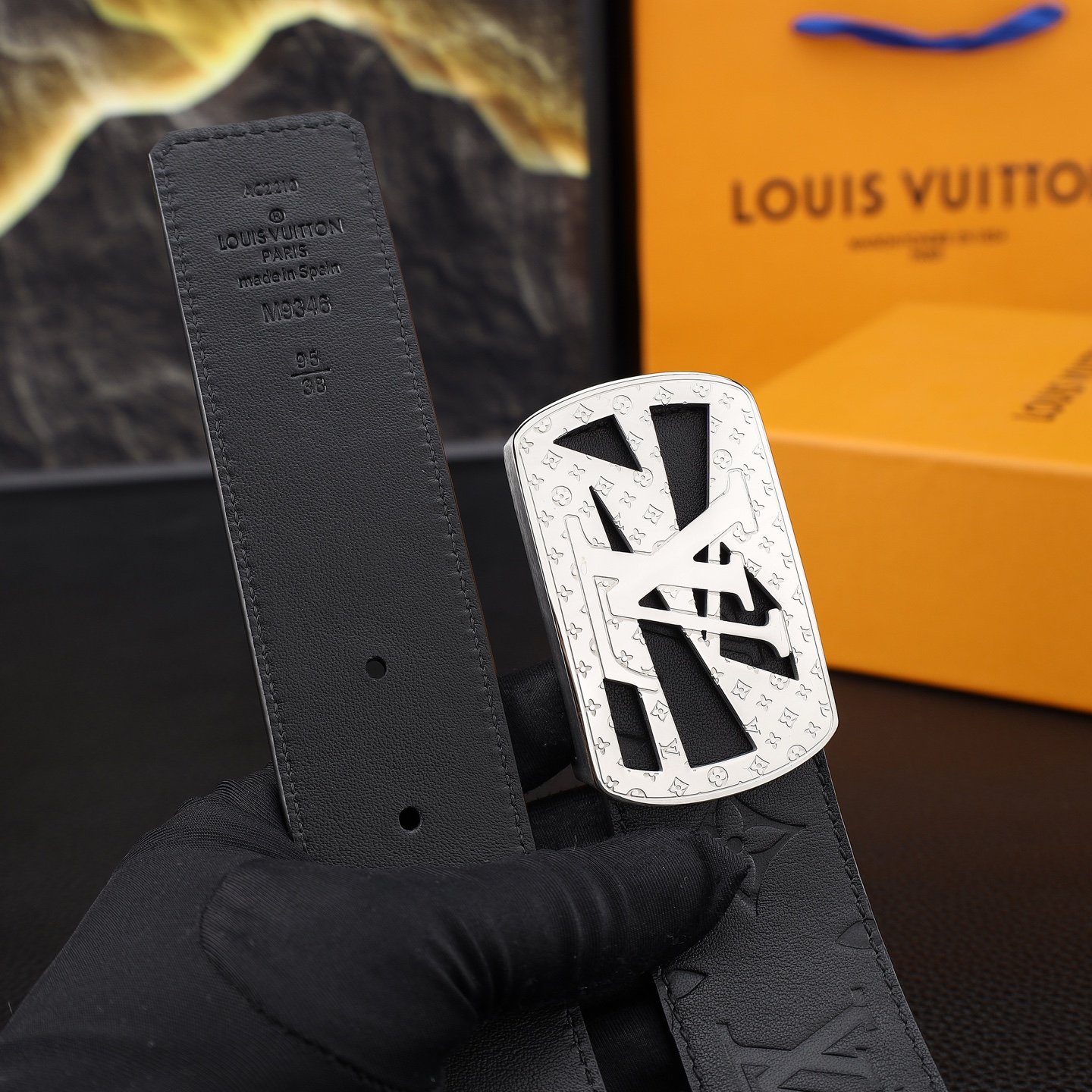 LV