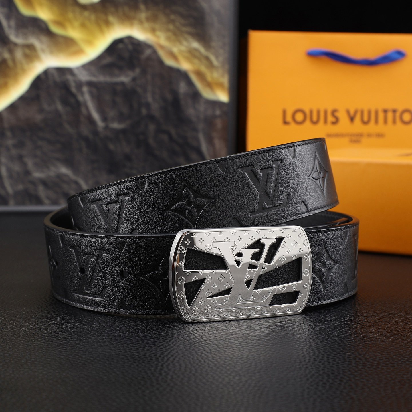 LV