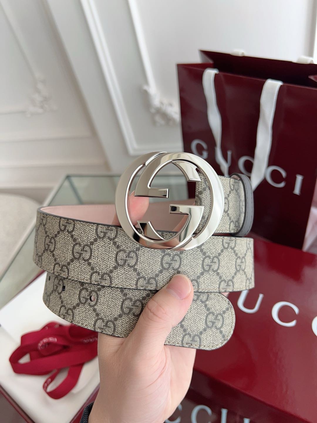 GUCCI