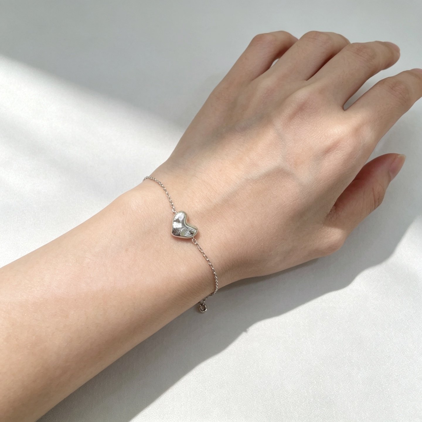 Textured Heart Bracelet 🤍
