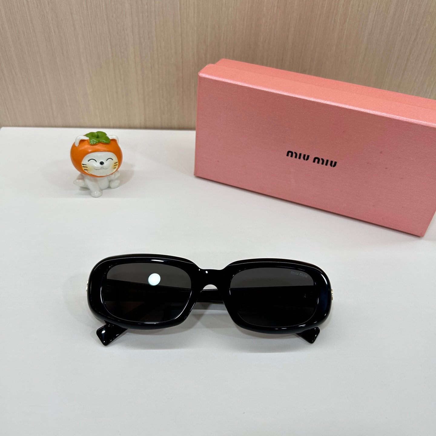 MIUMIU