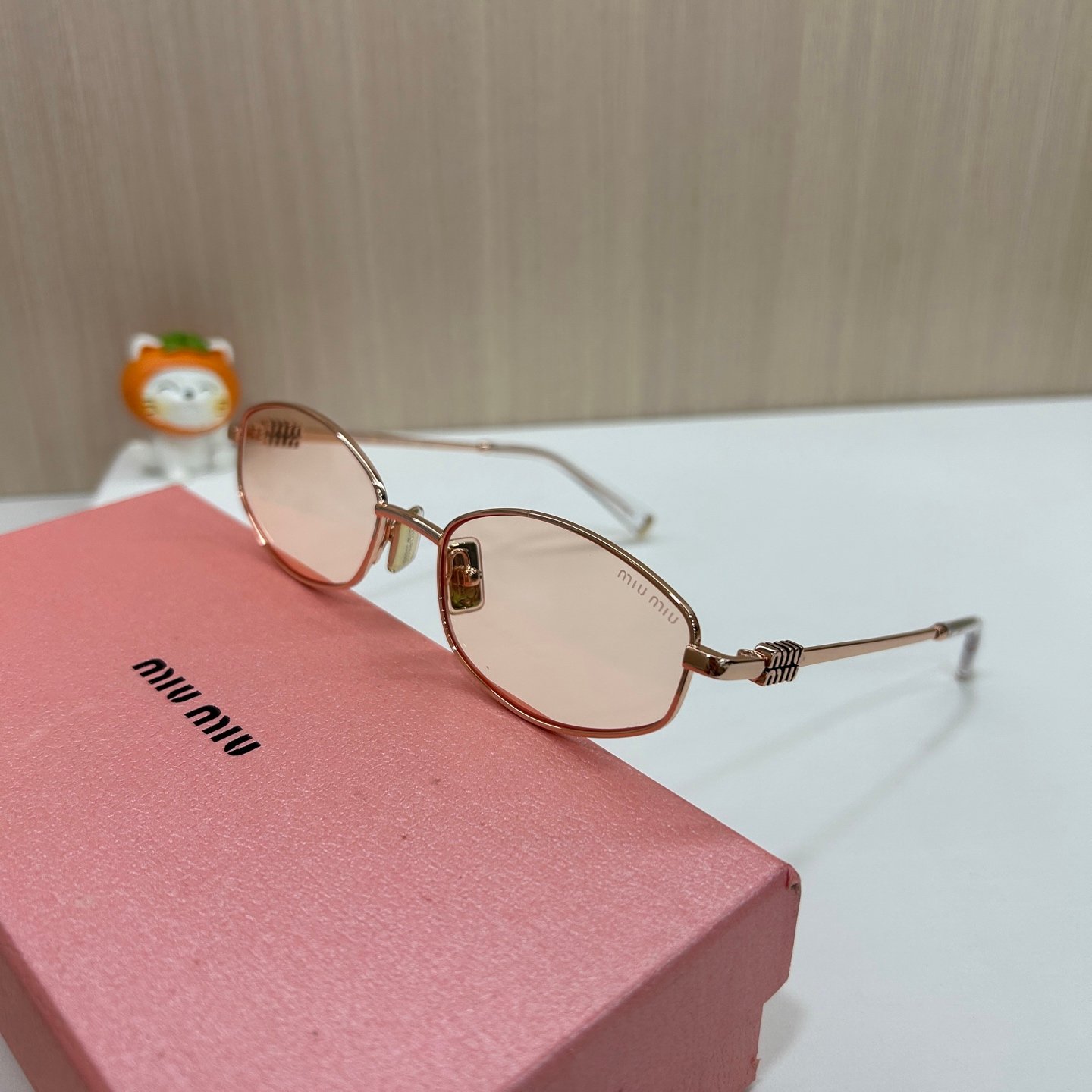 MIUMIU