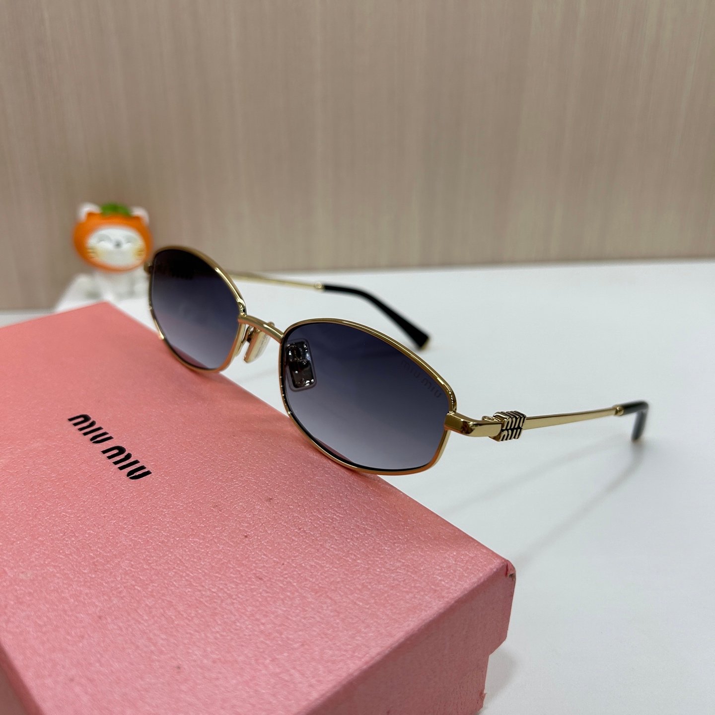 MIUMIU