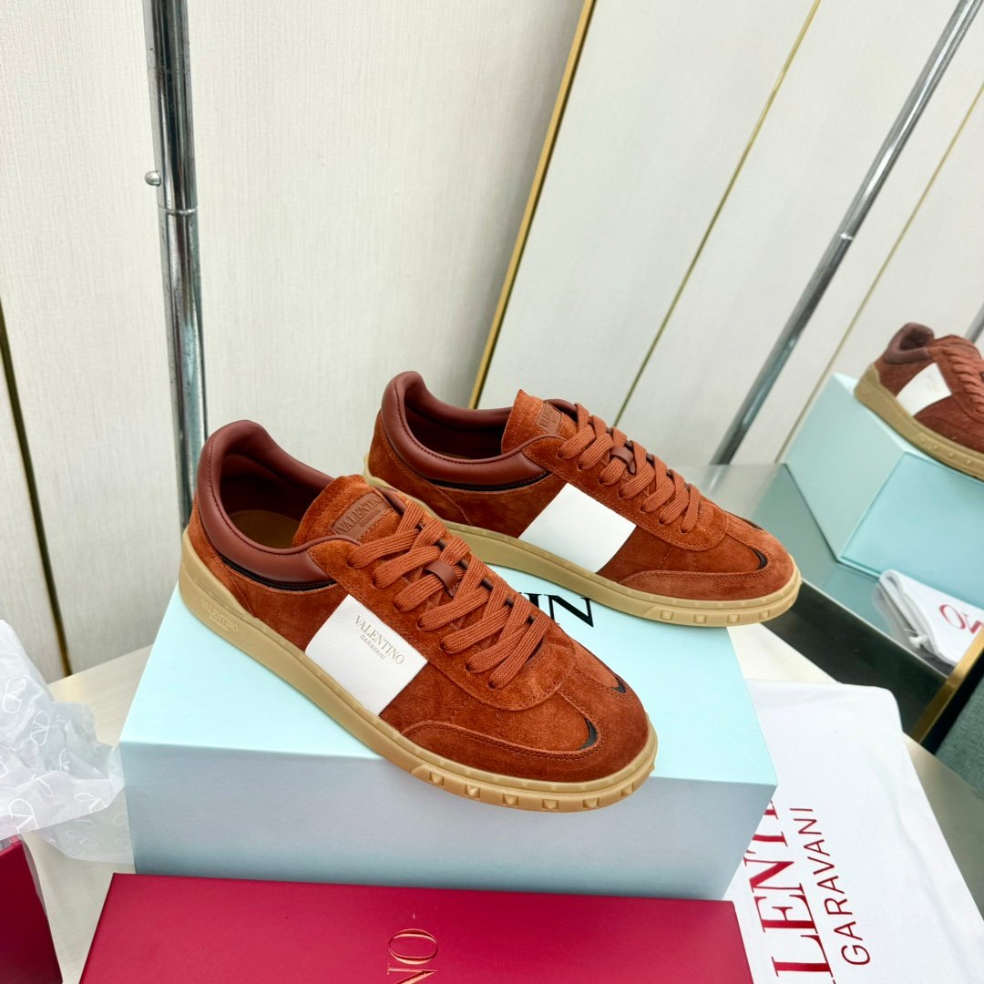VALENTINO