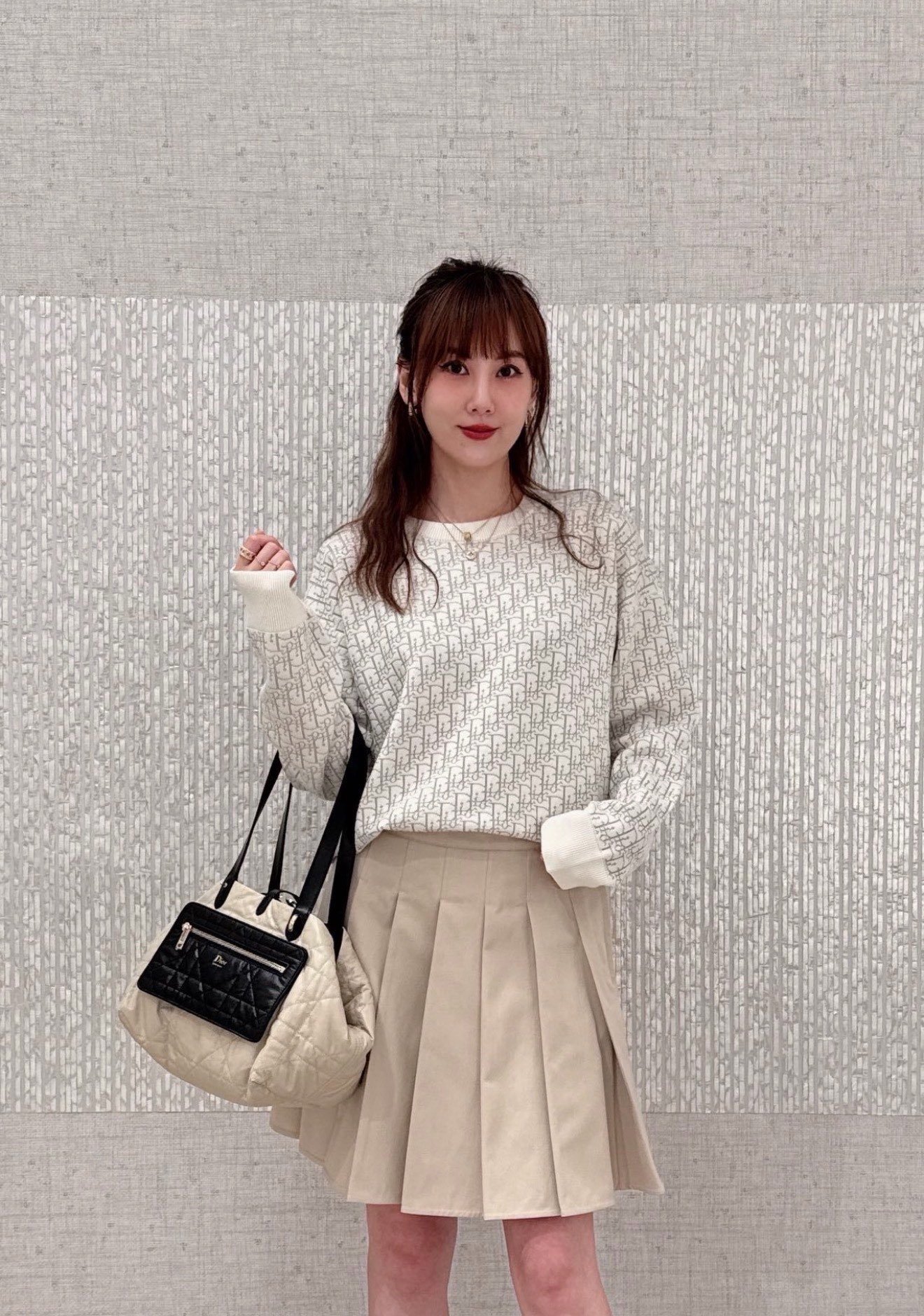 DIOR