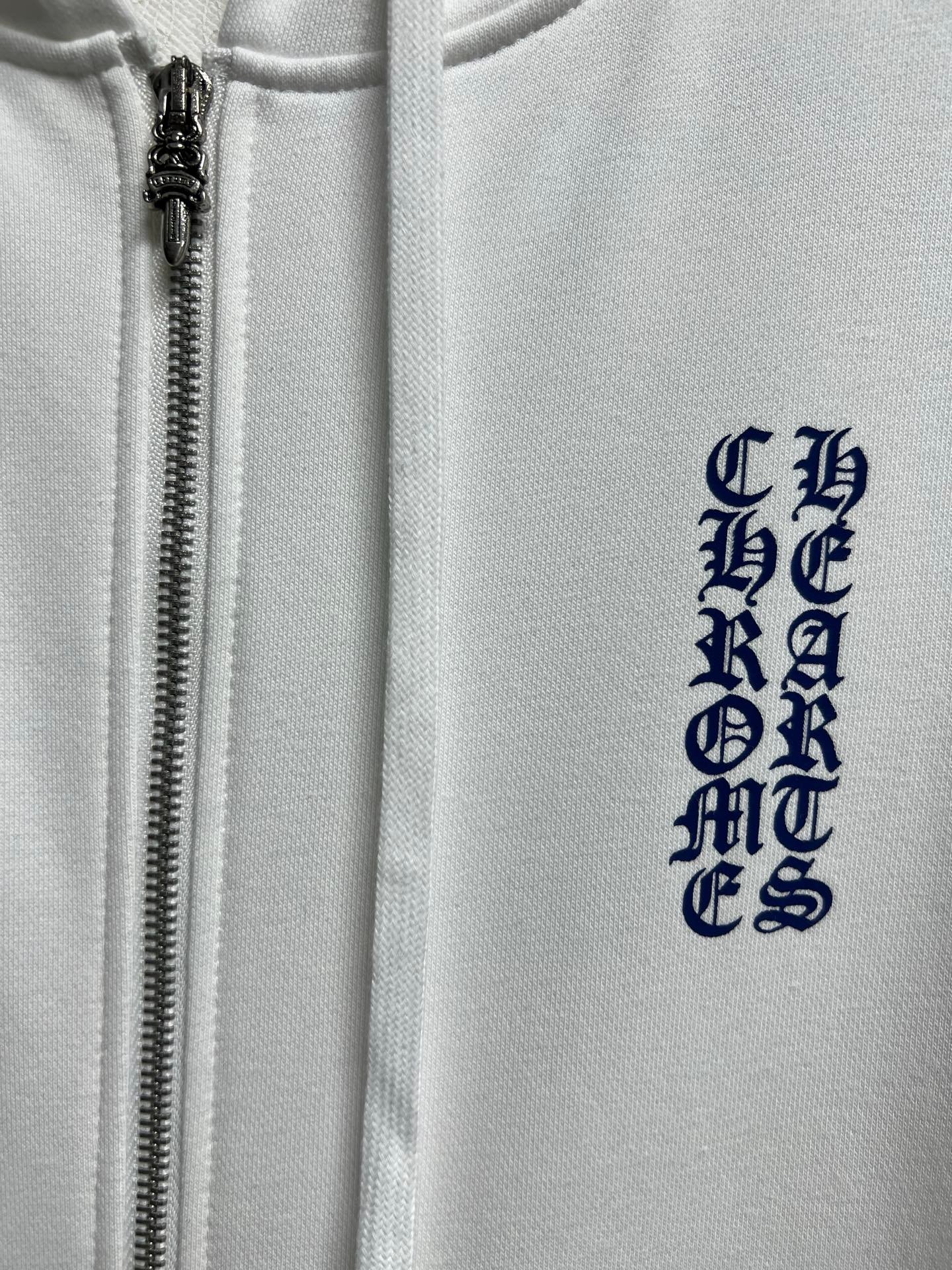 CHROME HEARTS