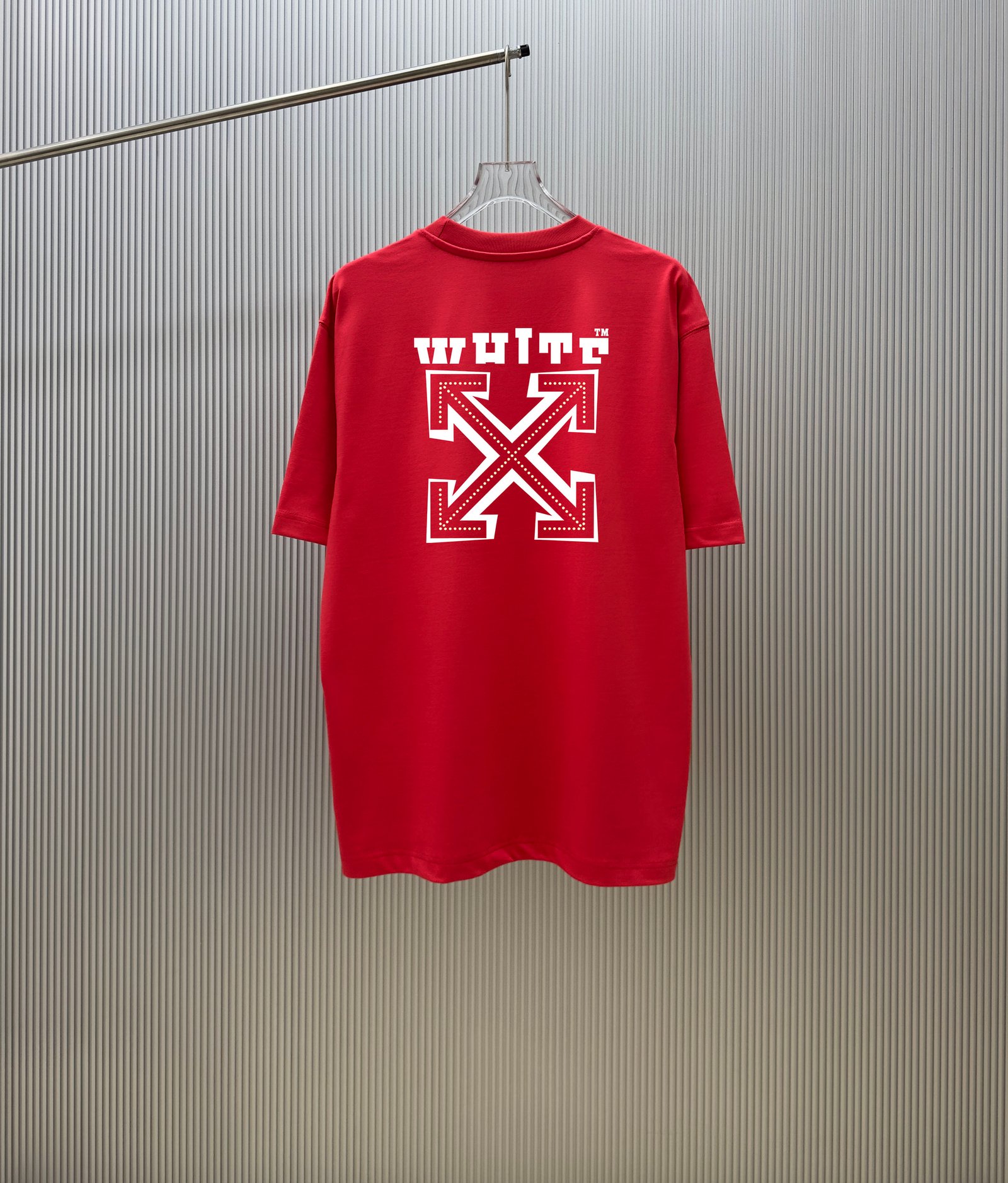 OFF WHITE
