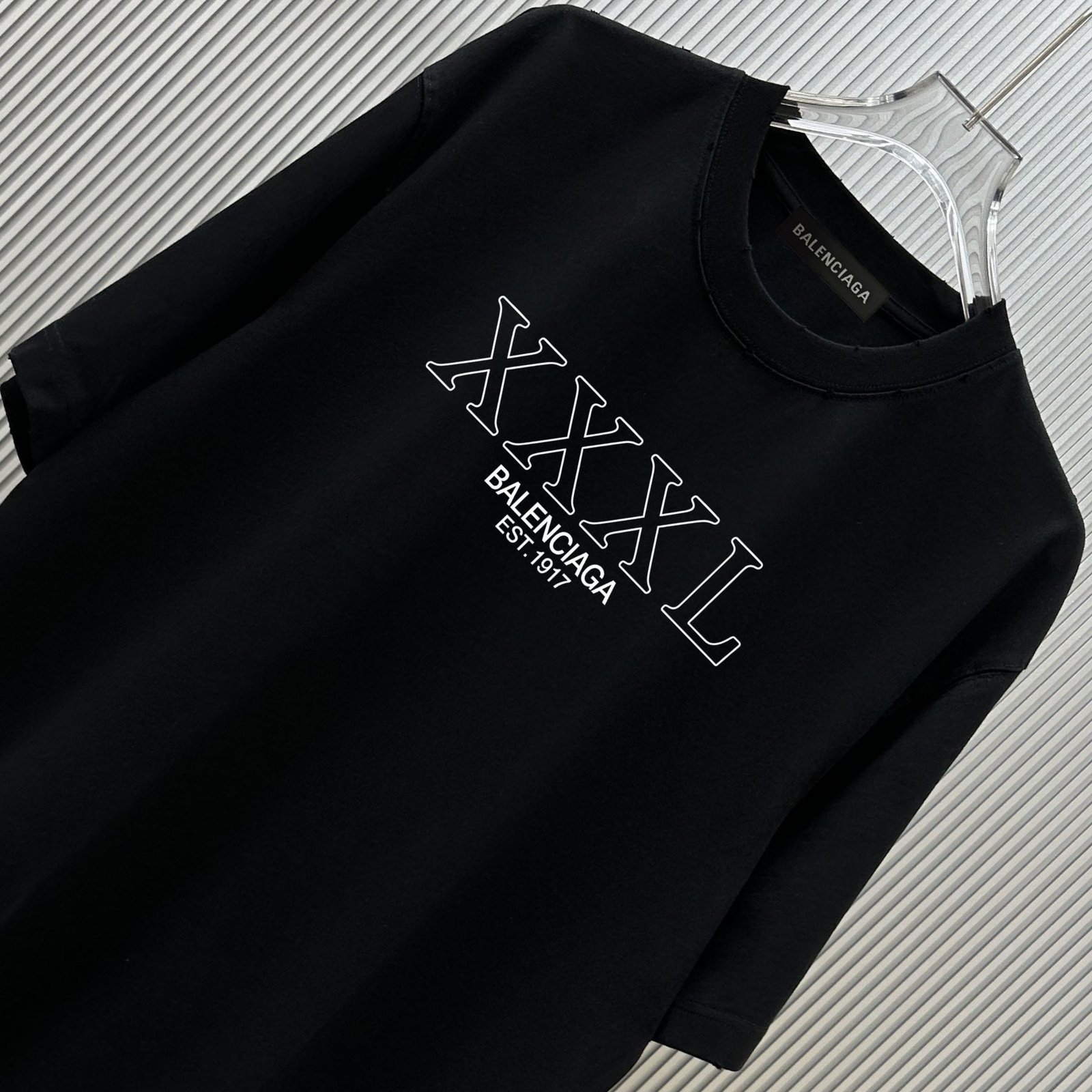 BALENCIAGA