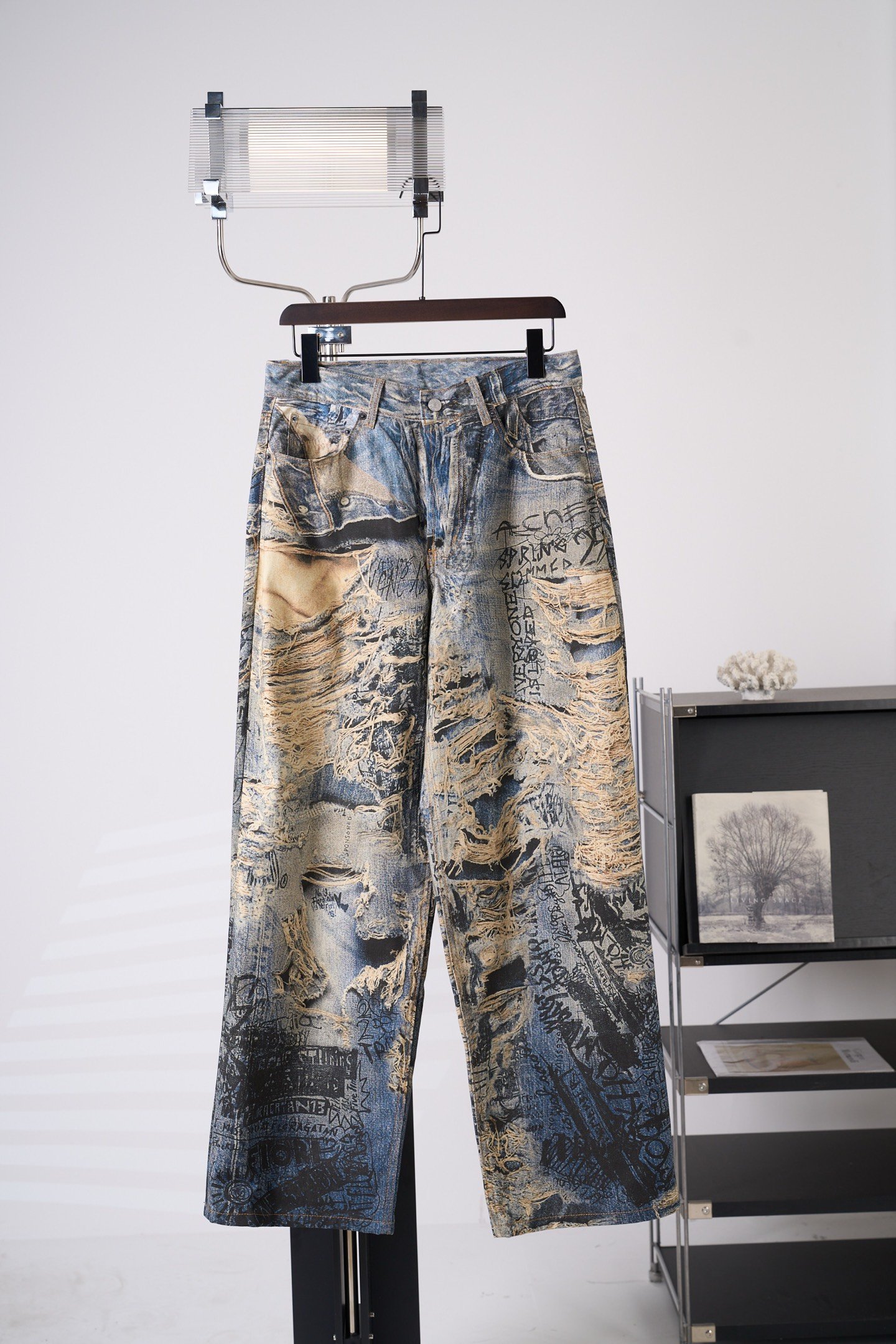 ACNE