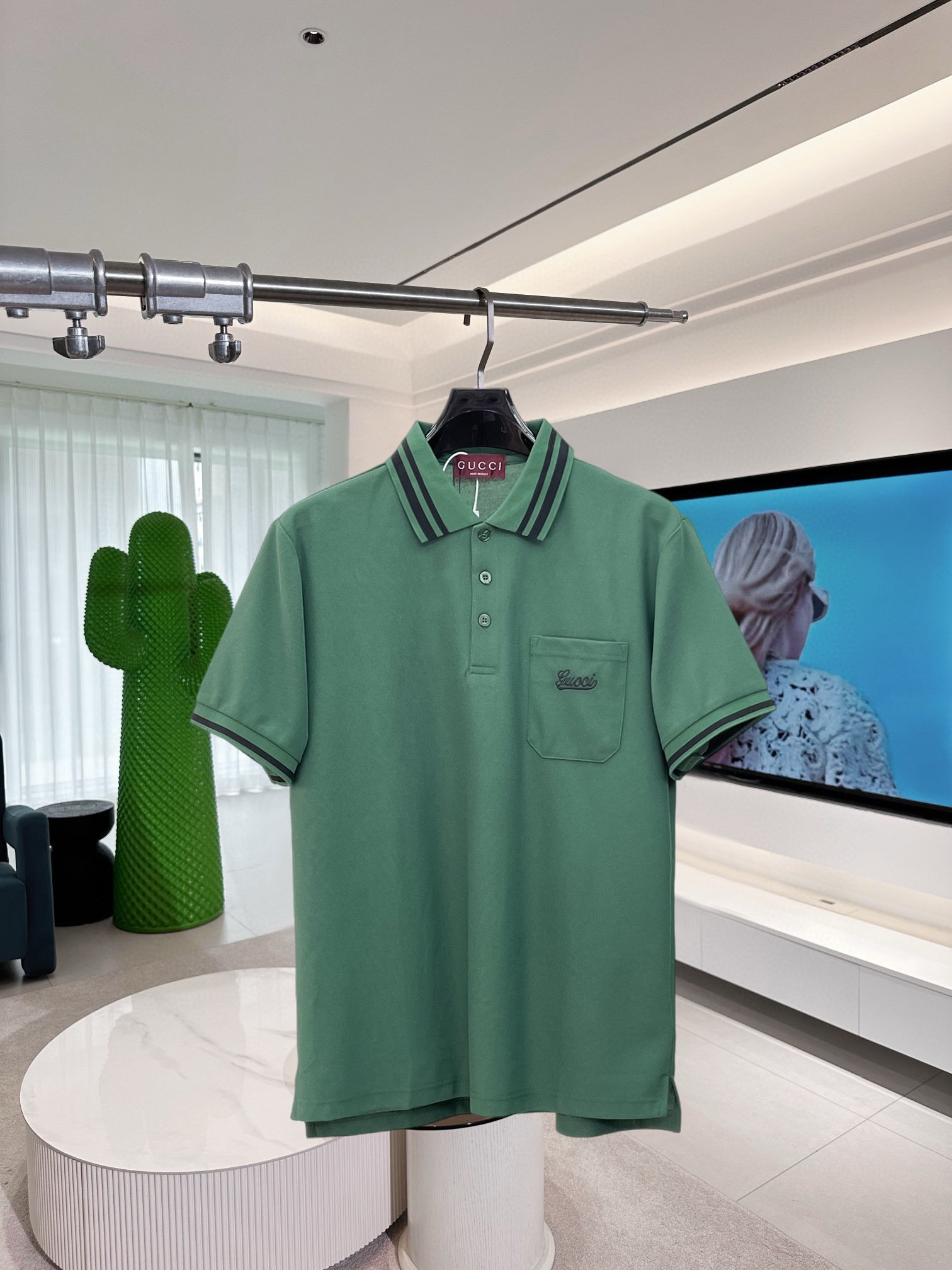 GUCCI