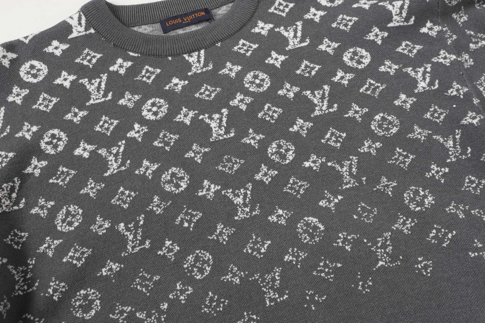 LV