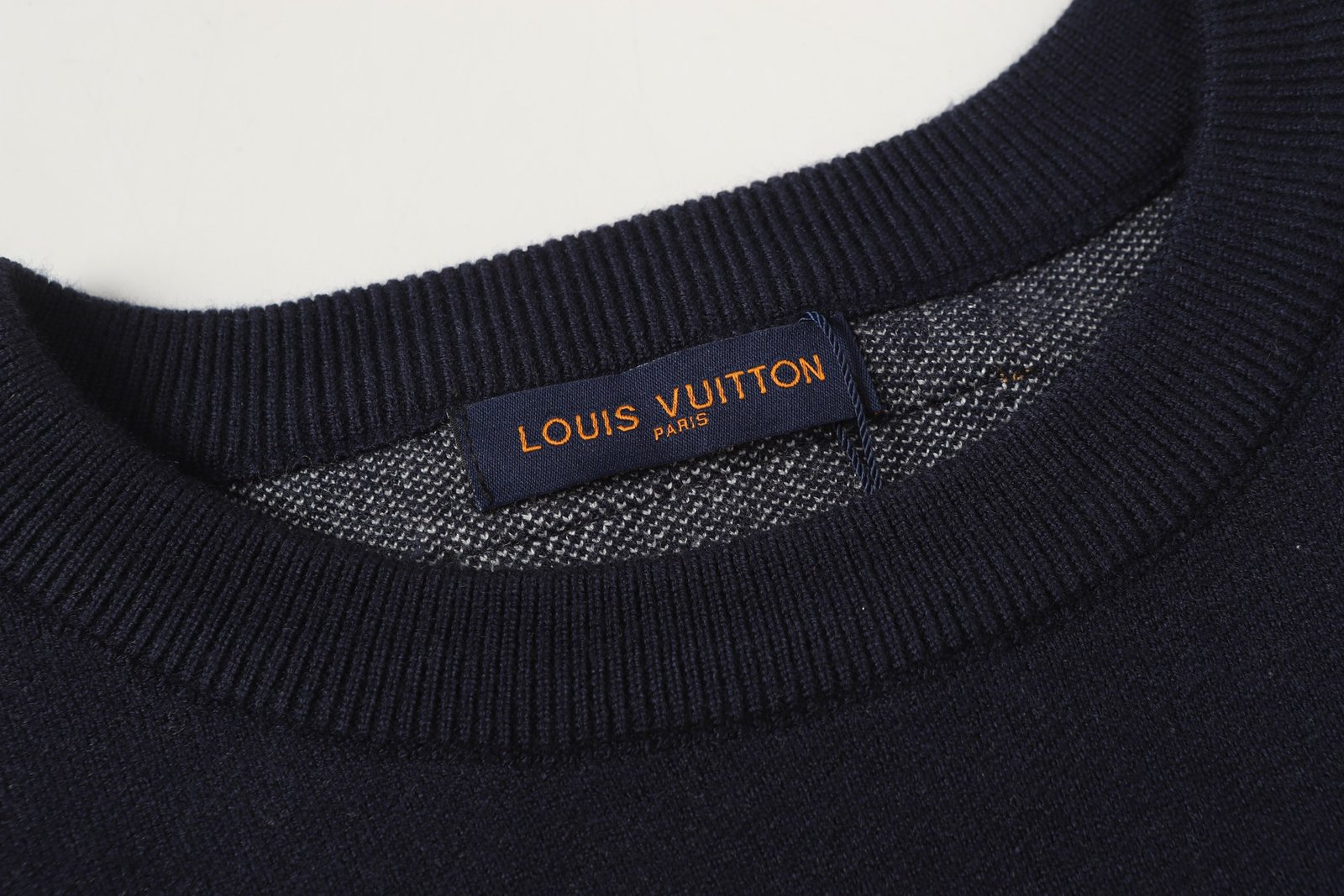 LV