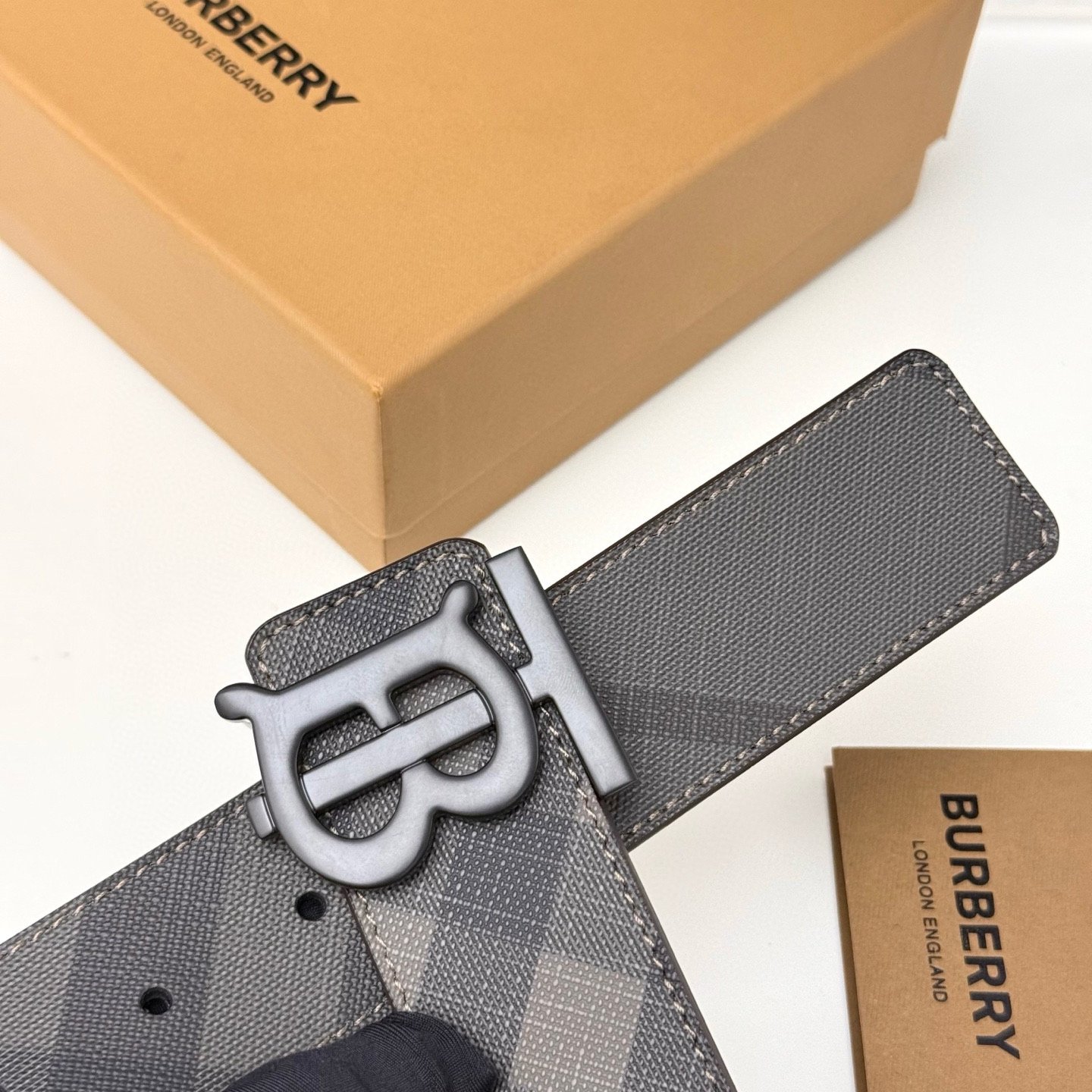 BURBERRY