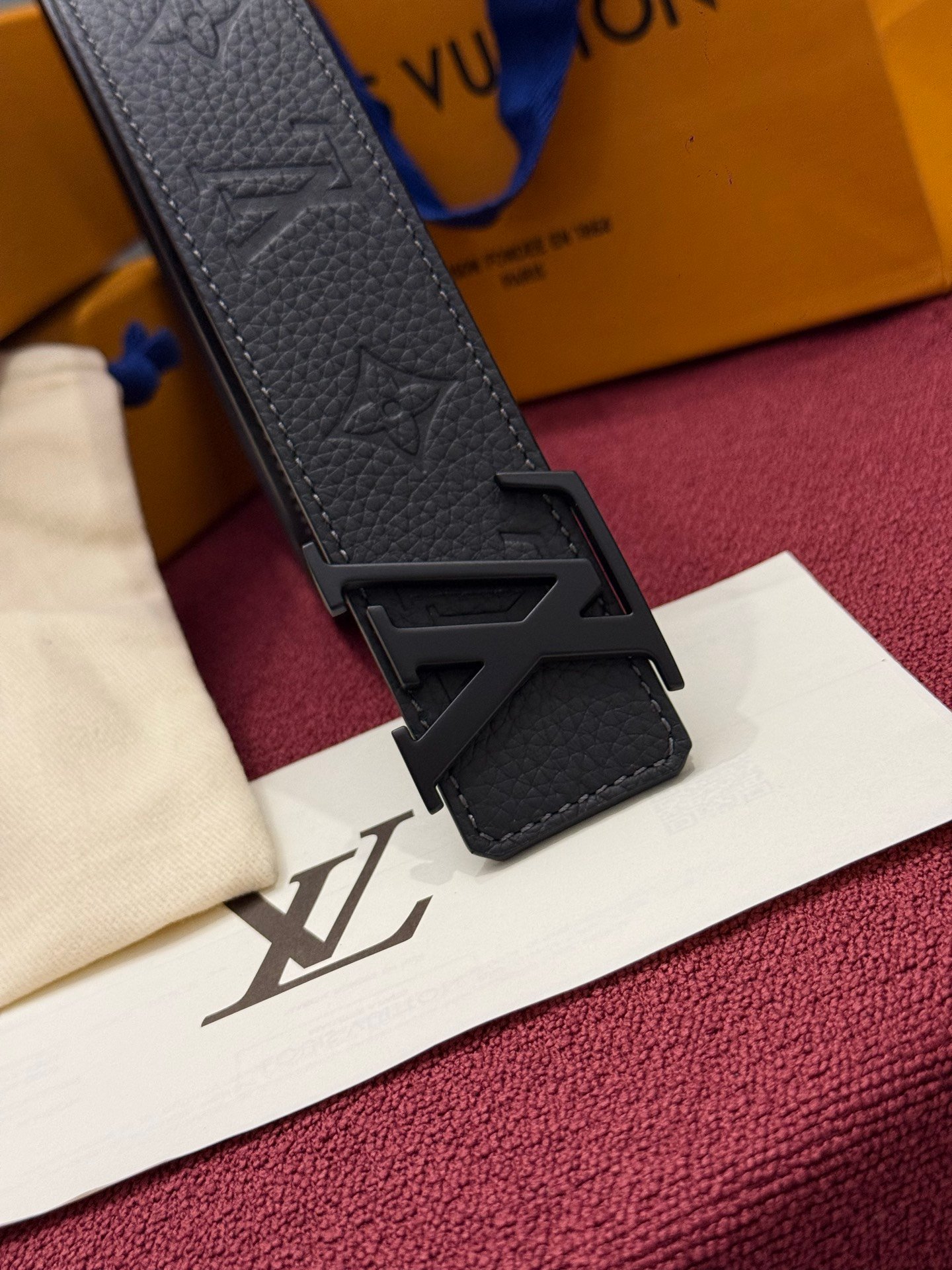 LV