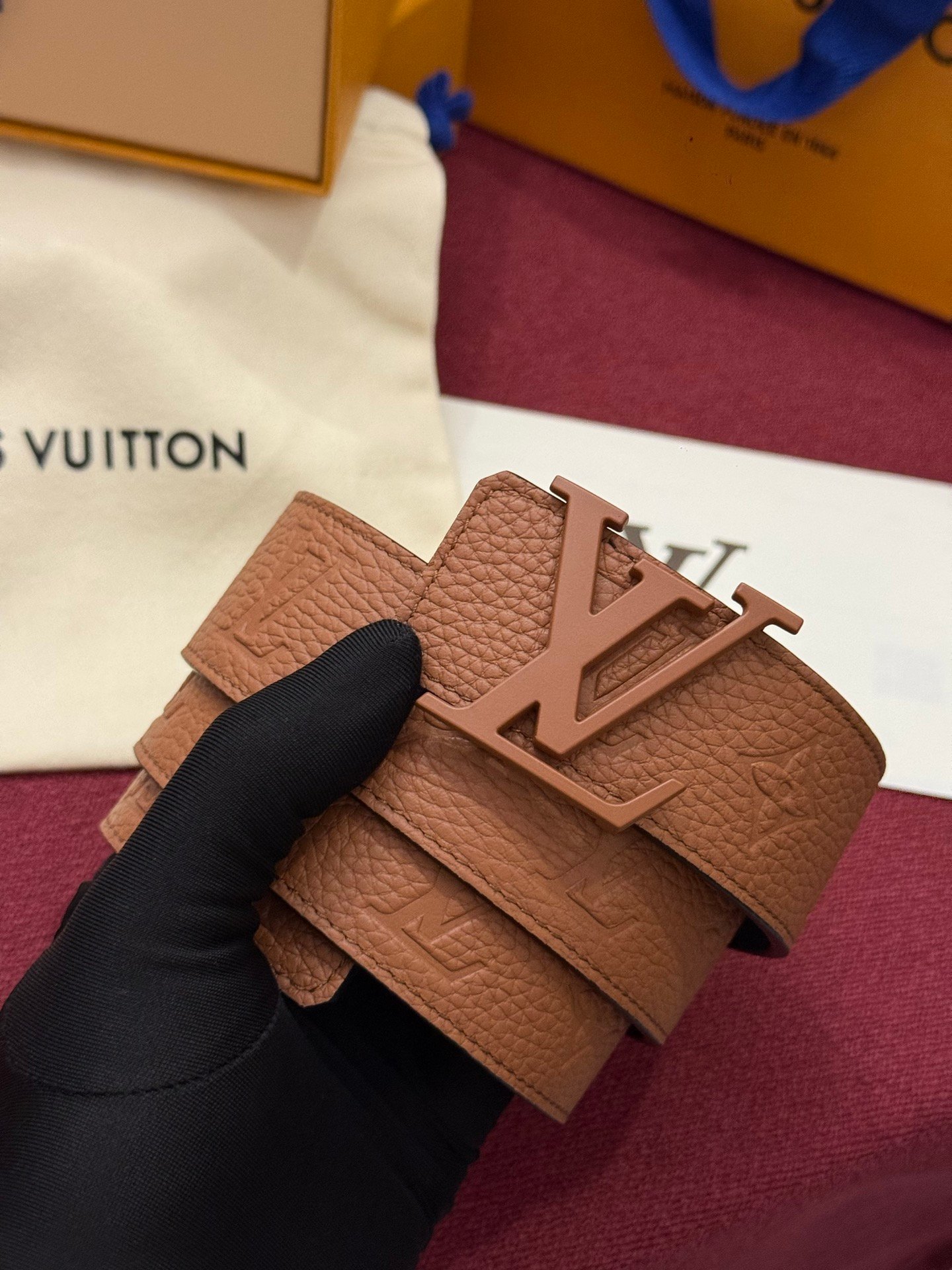 LV