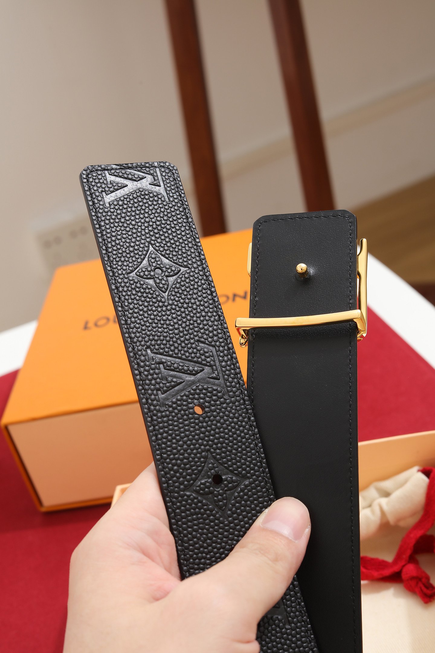 LV