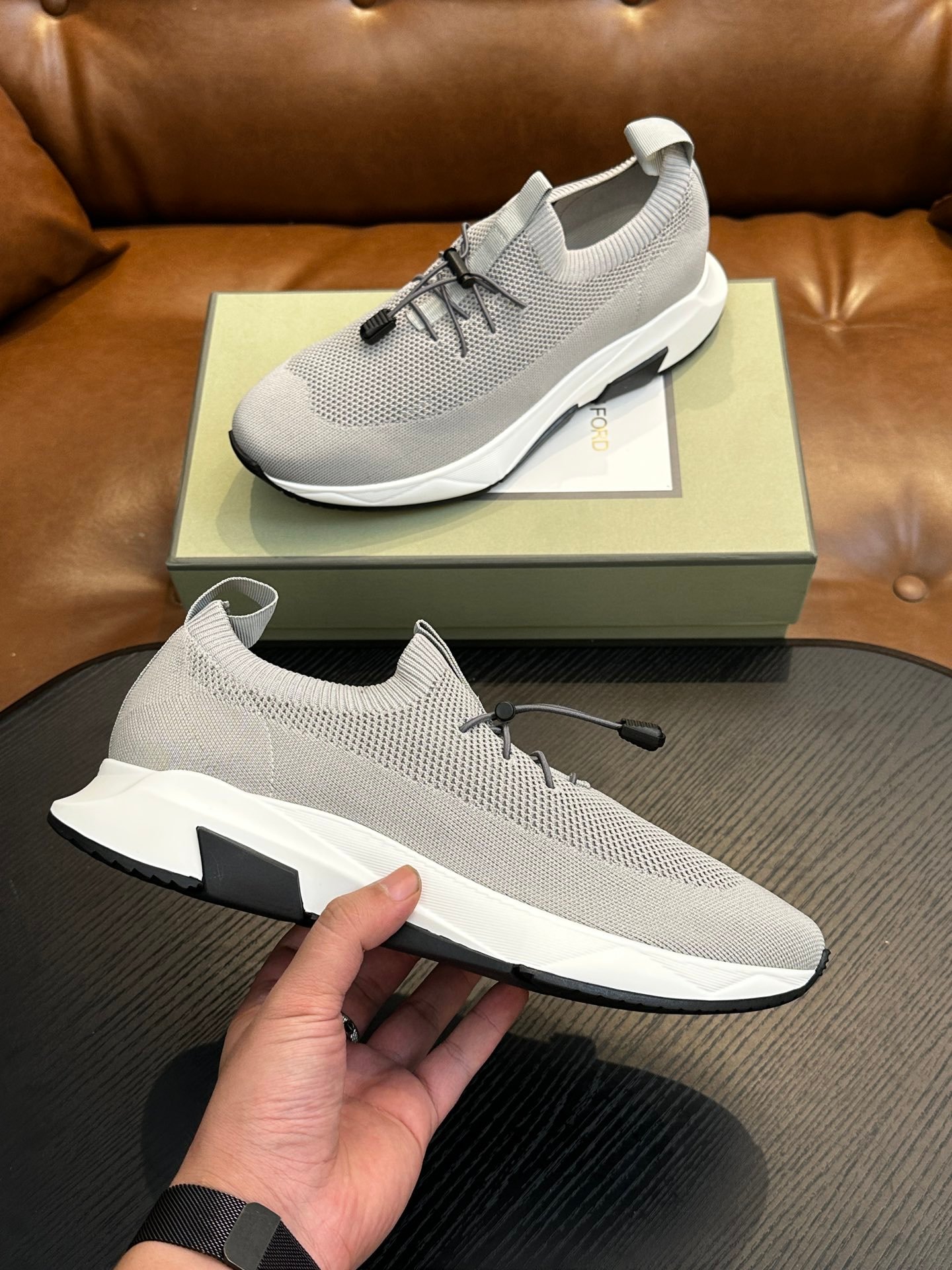 TOM FORD