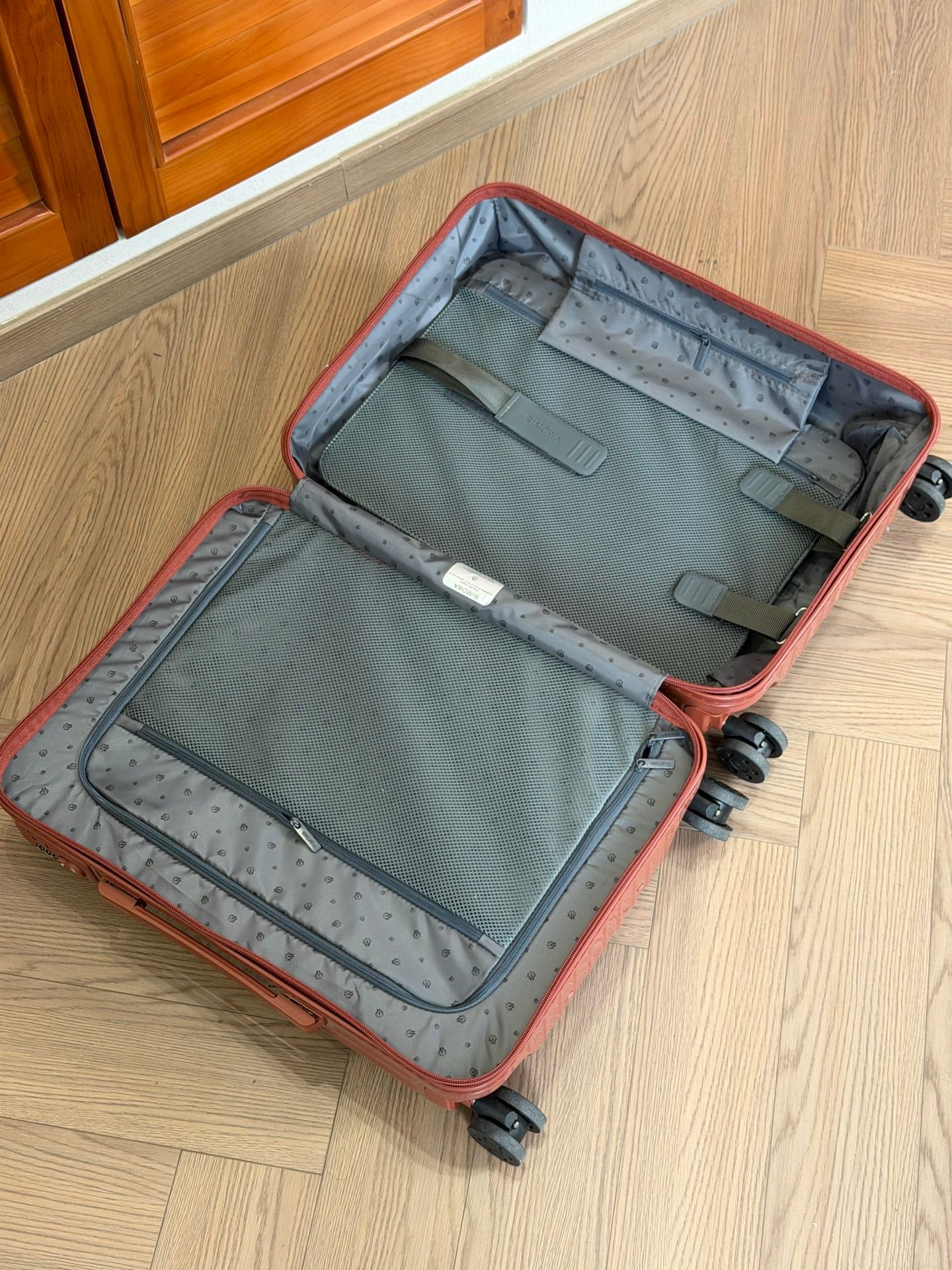 RIMOWA