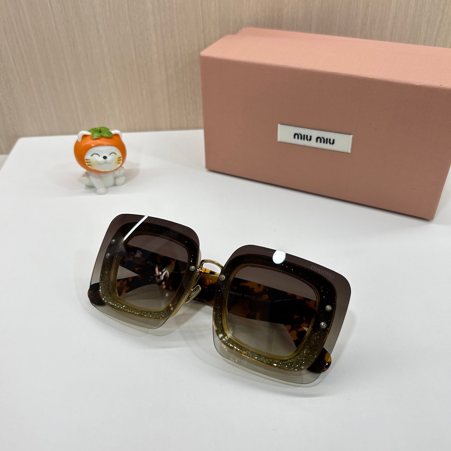 MIUMIU