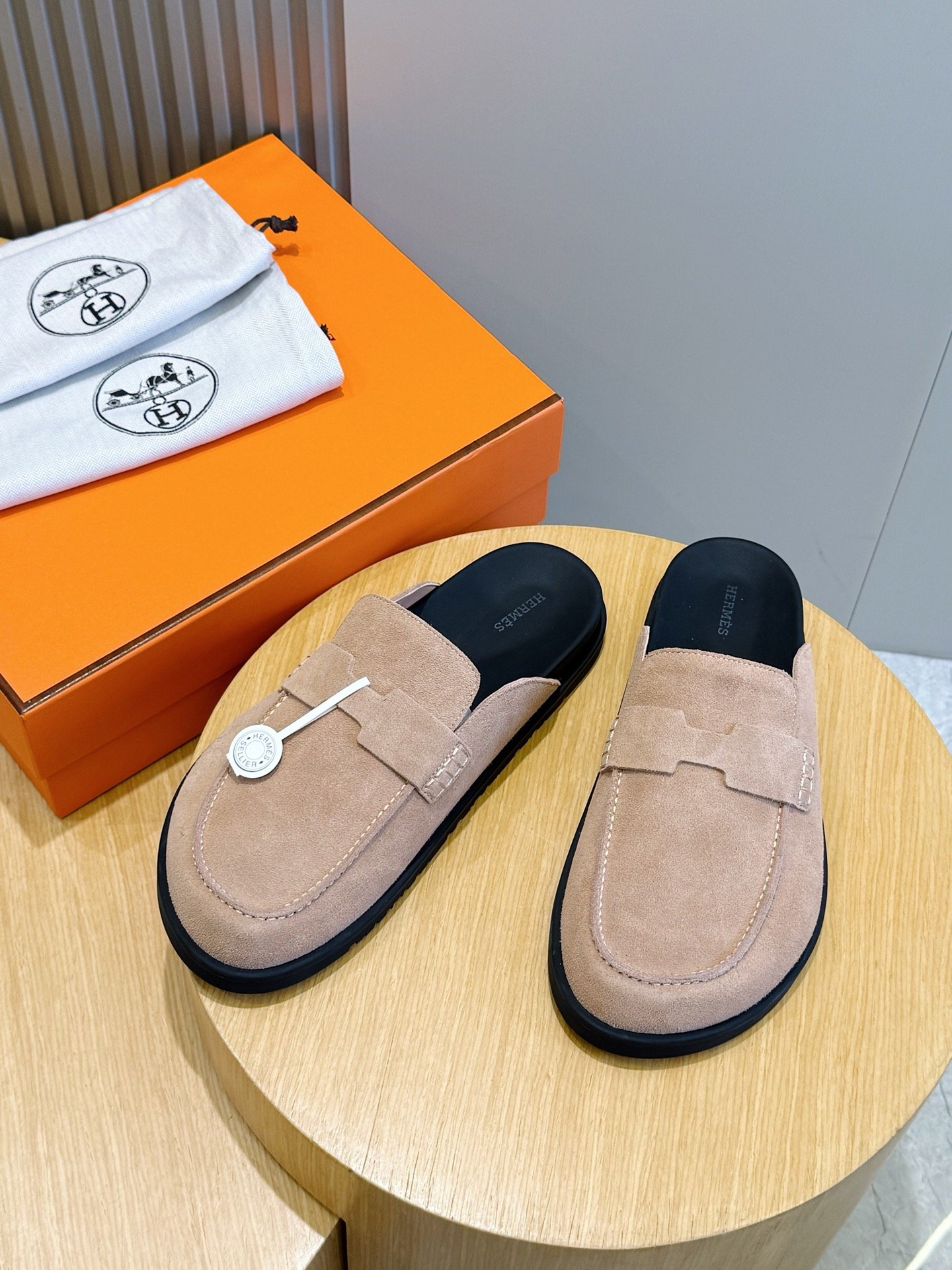 HERMES