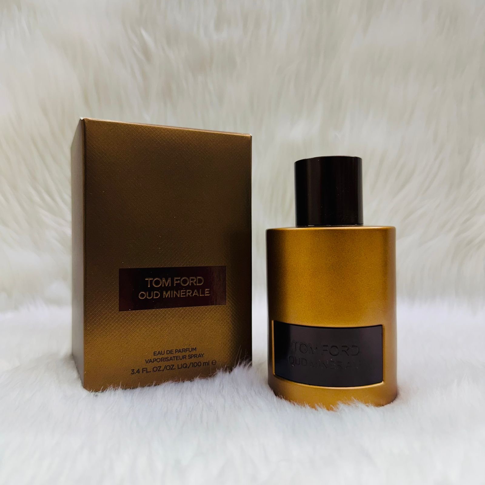 TOM FORD