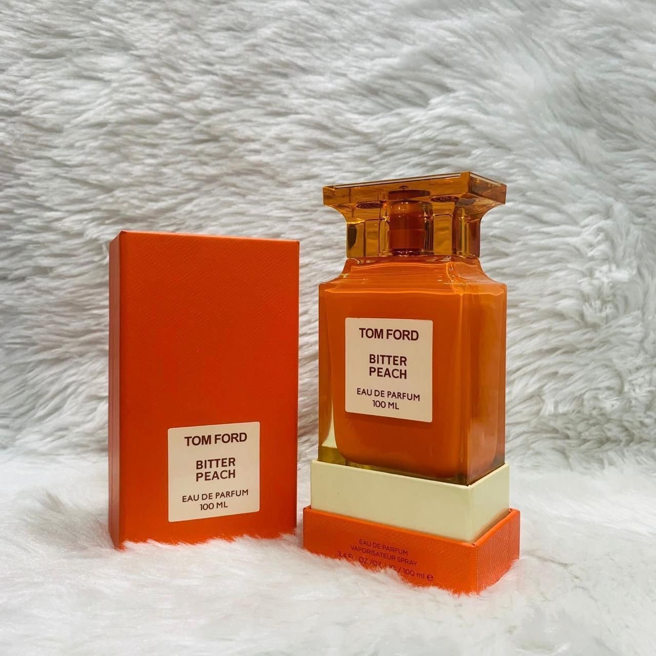 TOM FORD