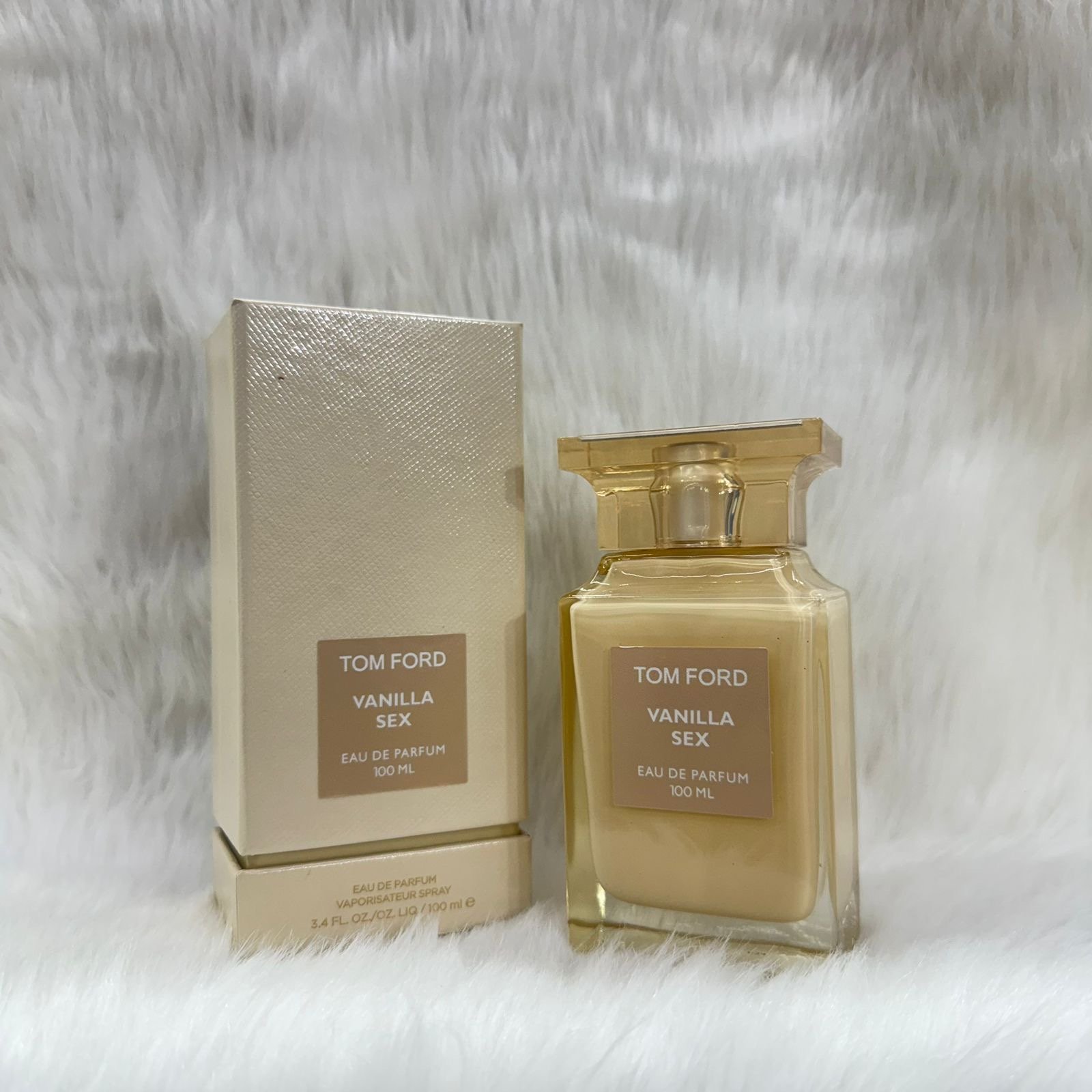 TOM FORD