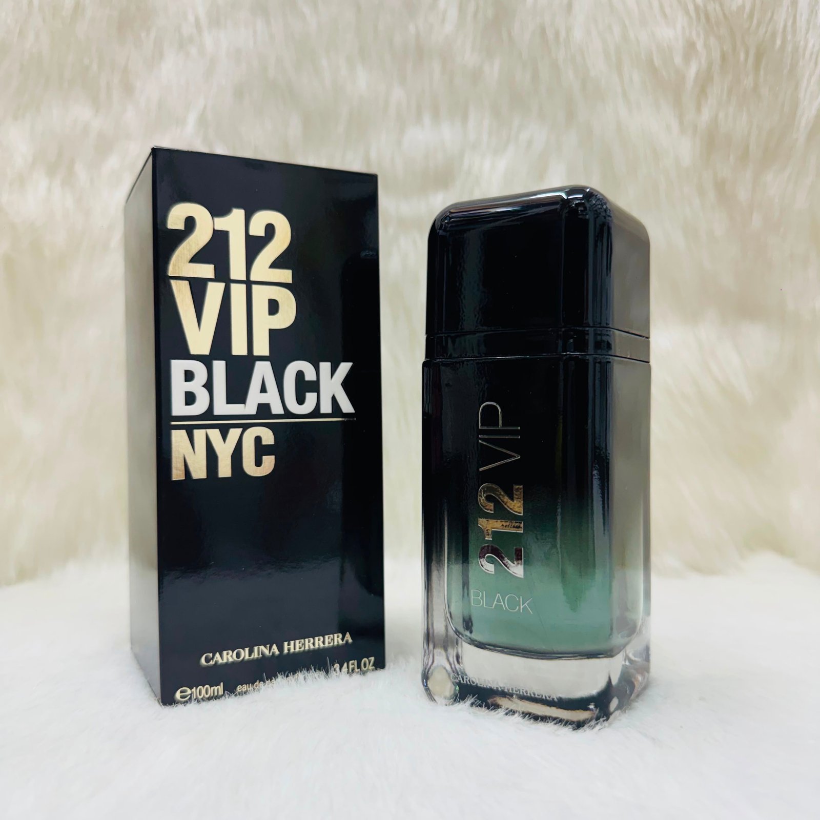 CAROLINA HERRERA