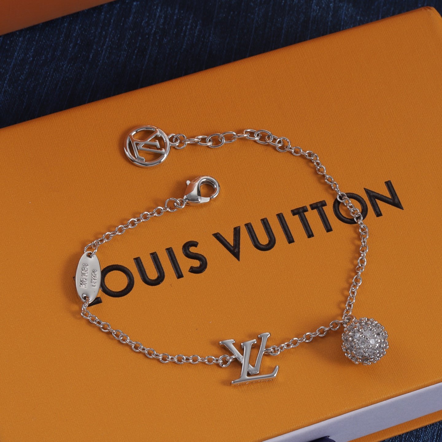 LV