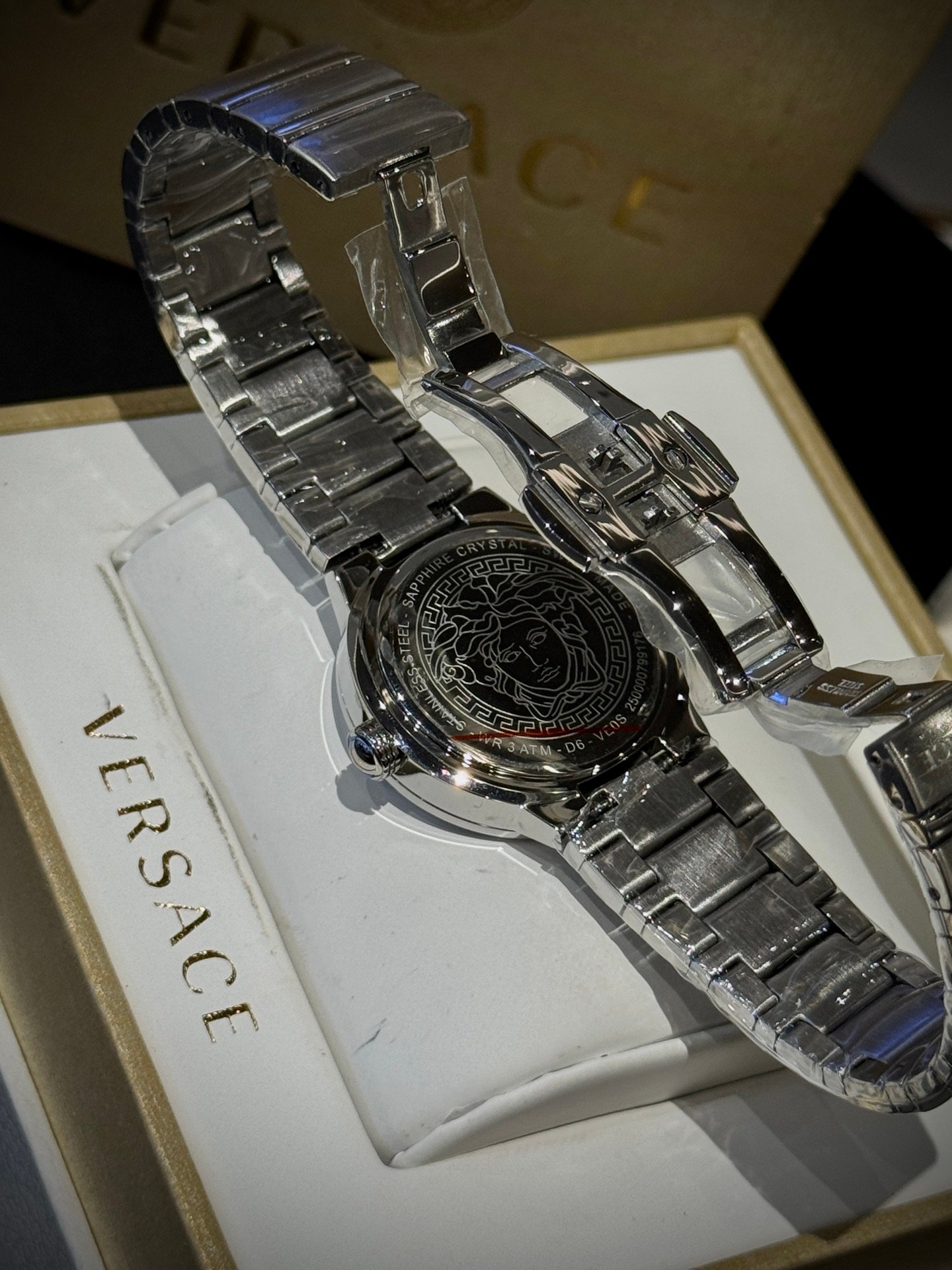 VERSACE