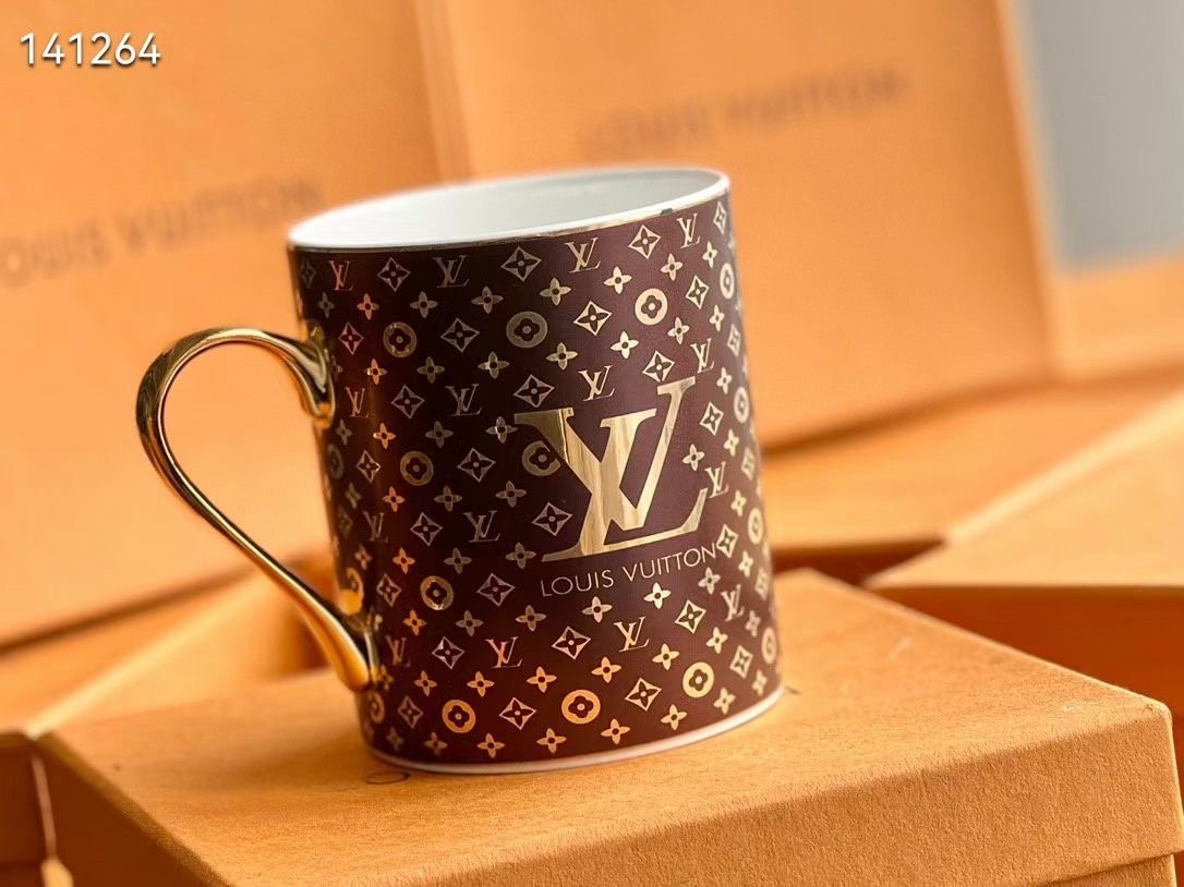 LV
