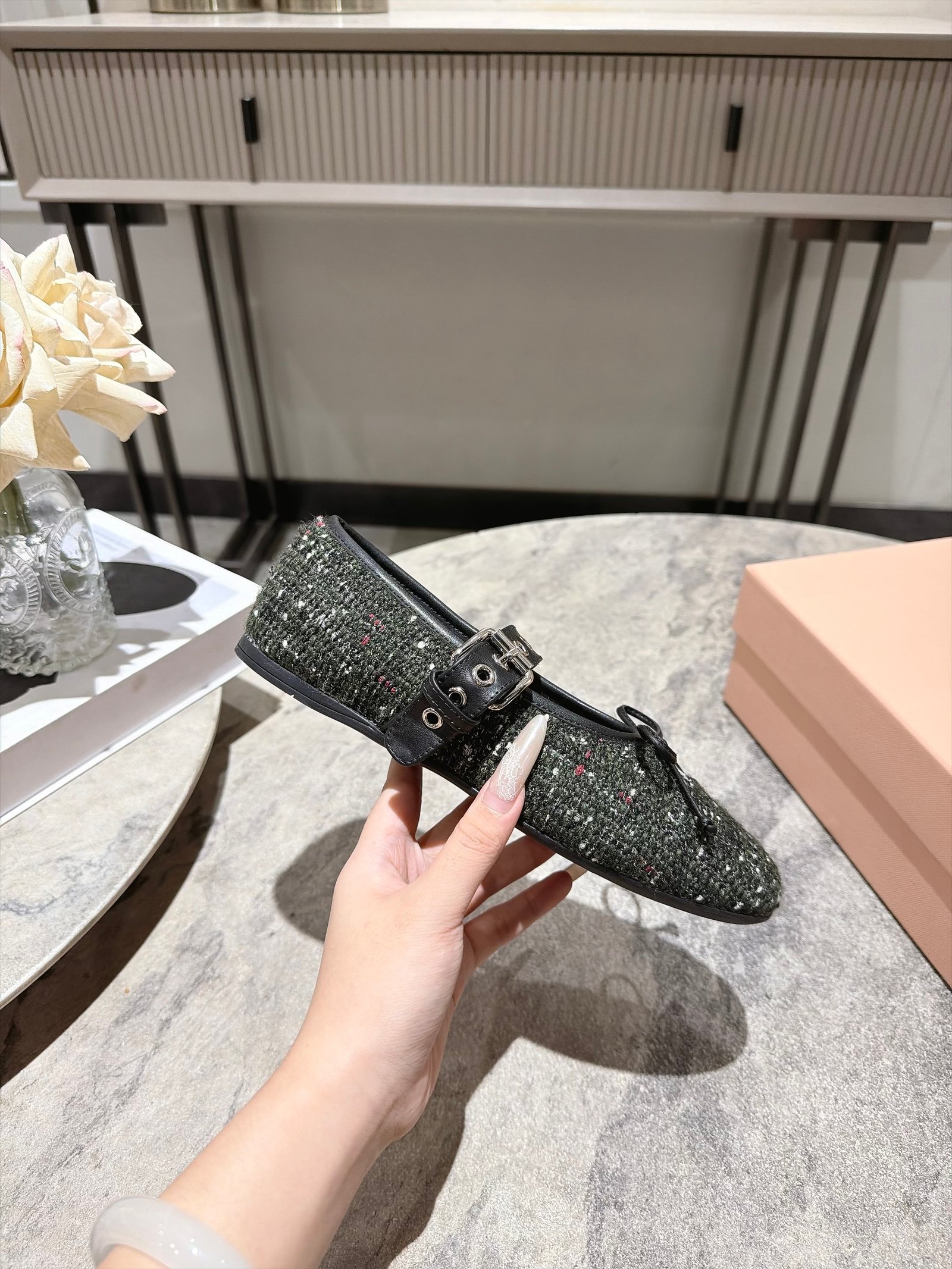 MIUMIU