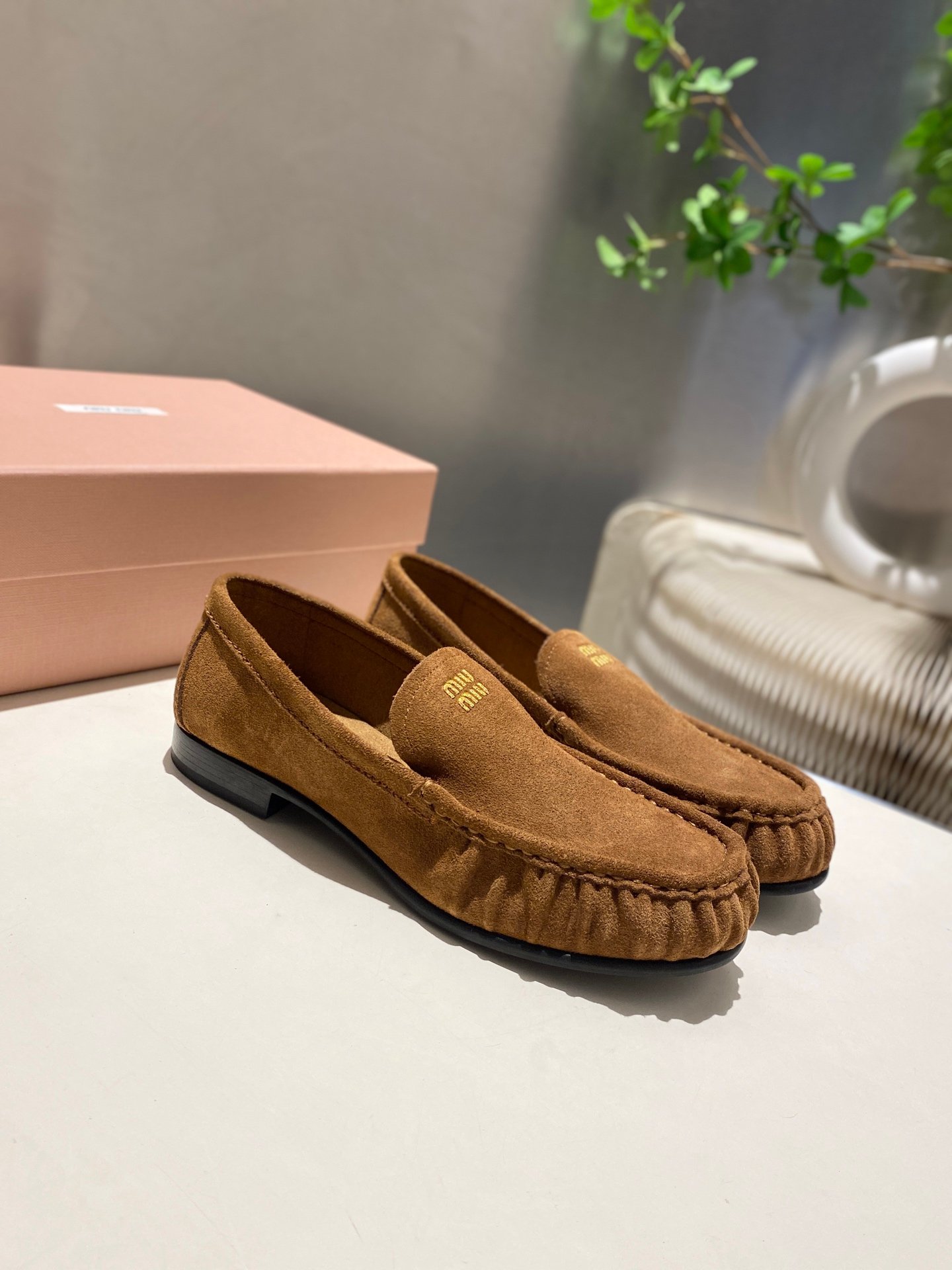 MIUMIU `