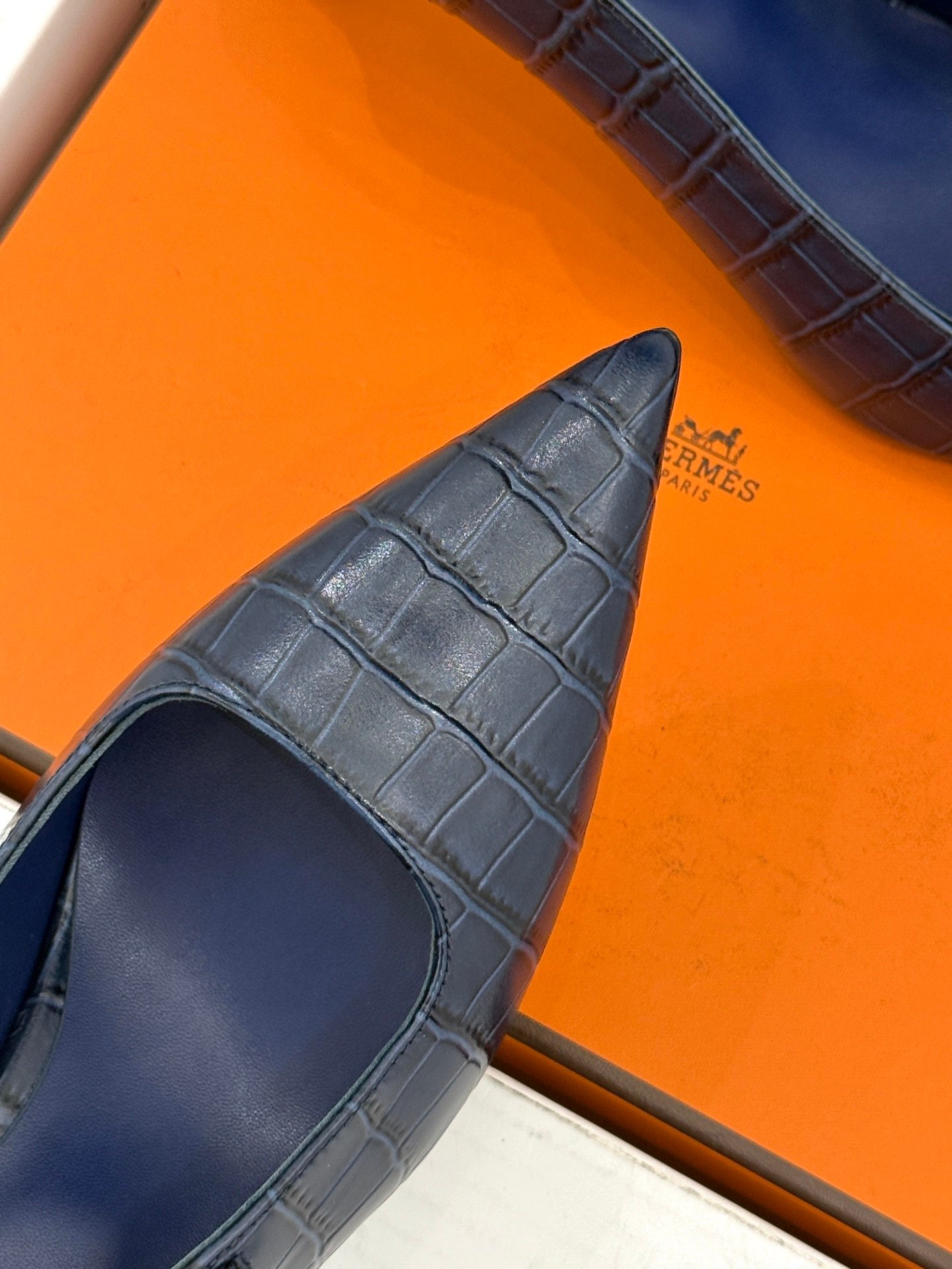 HERMES