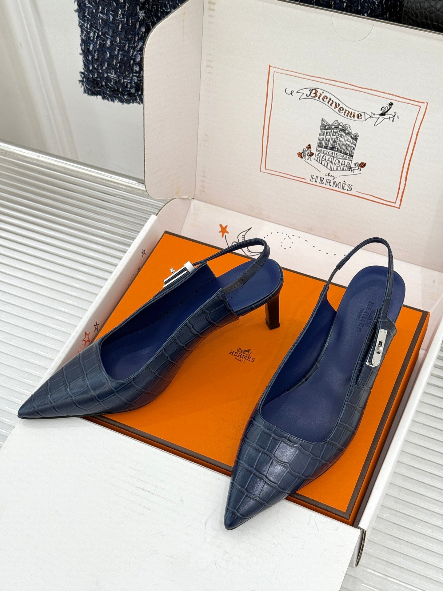 HERMES