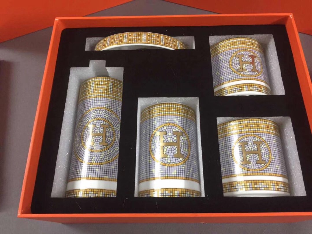 HERMES